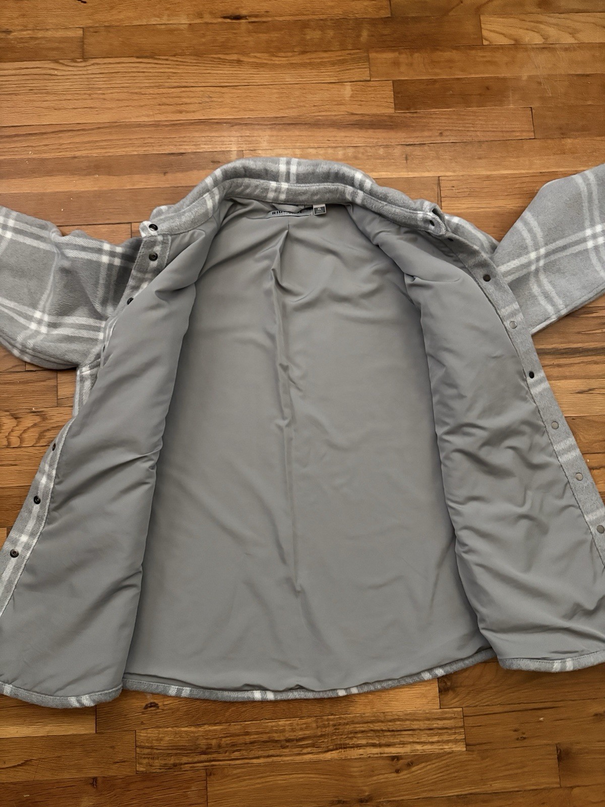 Ridgecut Flannel Jacket – Men’s XL – Gray/White
