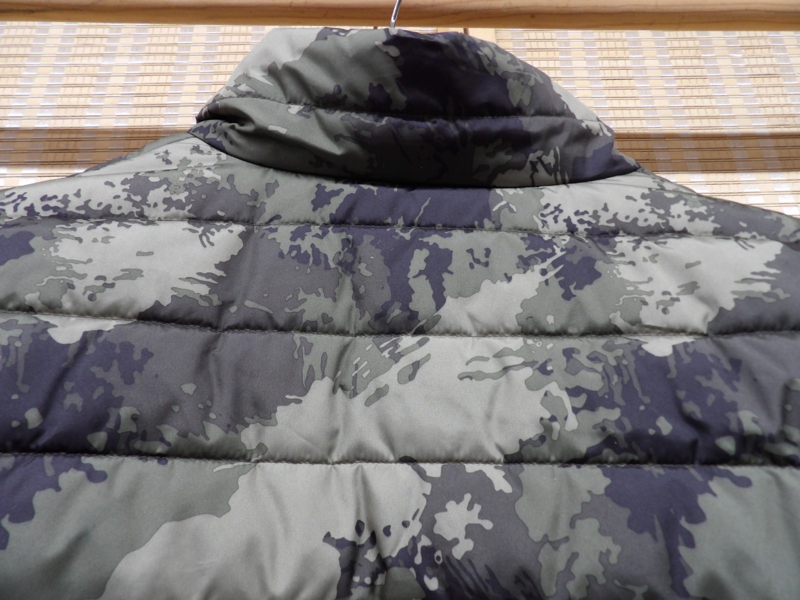 NWT Men’s Goodfellow Size Large Lightweight Water-Resistant Camo Puffer Jacket