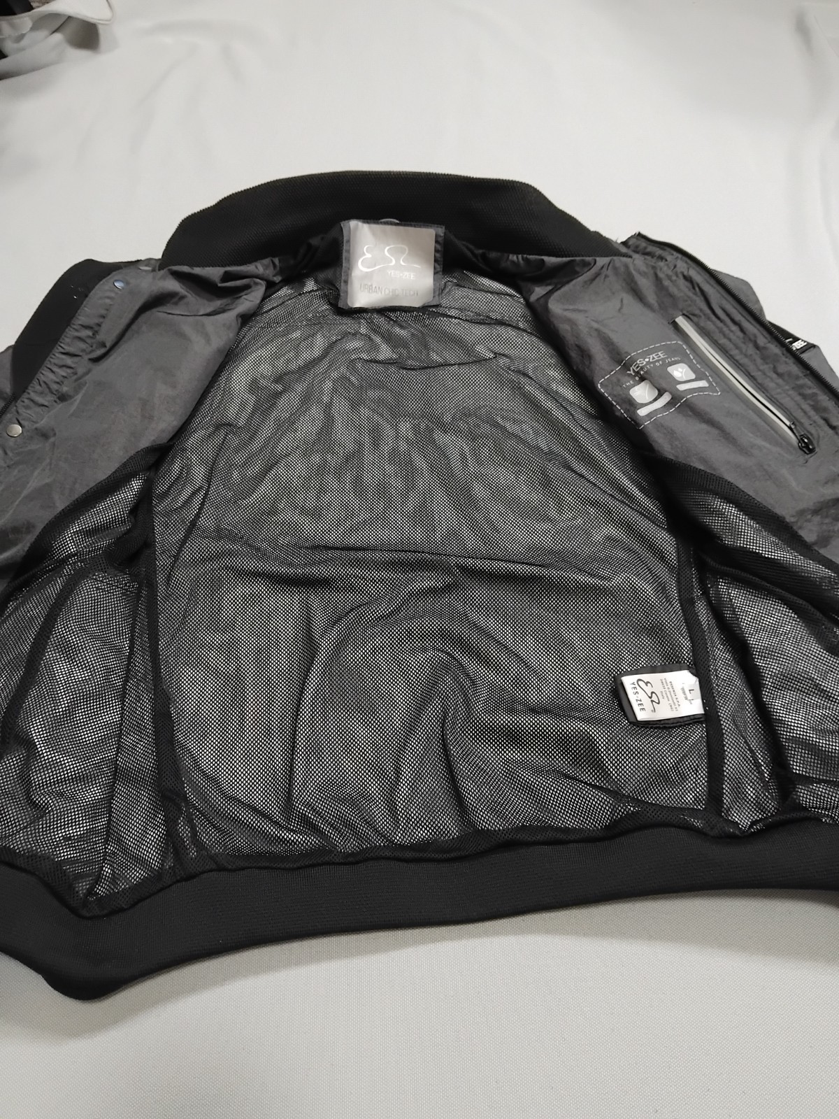 YES ZEE Urban Chic Tech Men’s Full Zip Stylish Italian Jacket Coat, Size L