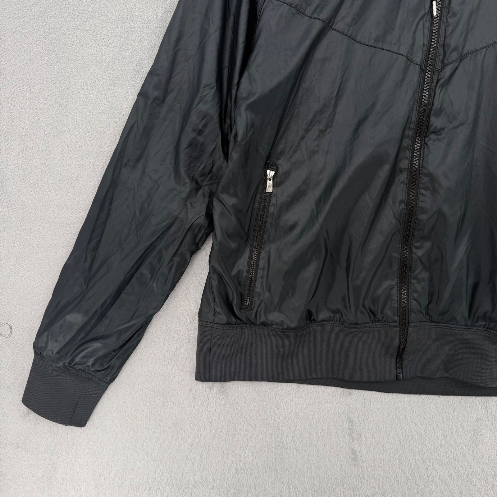 Nike Sportswear Mens Windrunner Full Zip Hooded Jacket Black Large Y2K Style