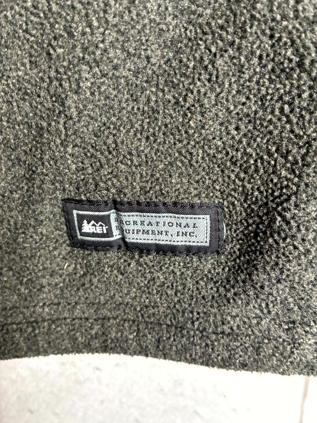 REI Co-op Fleece Jacket Mens 44 Gray Polartec Activewear Long Sleeve Full Zipper