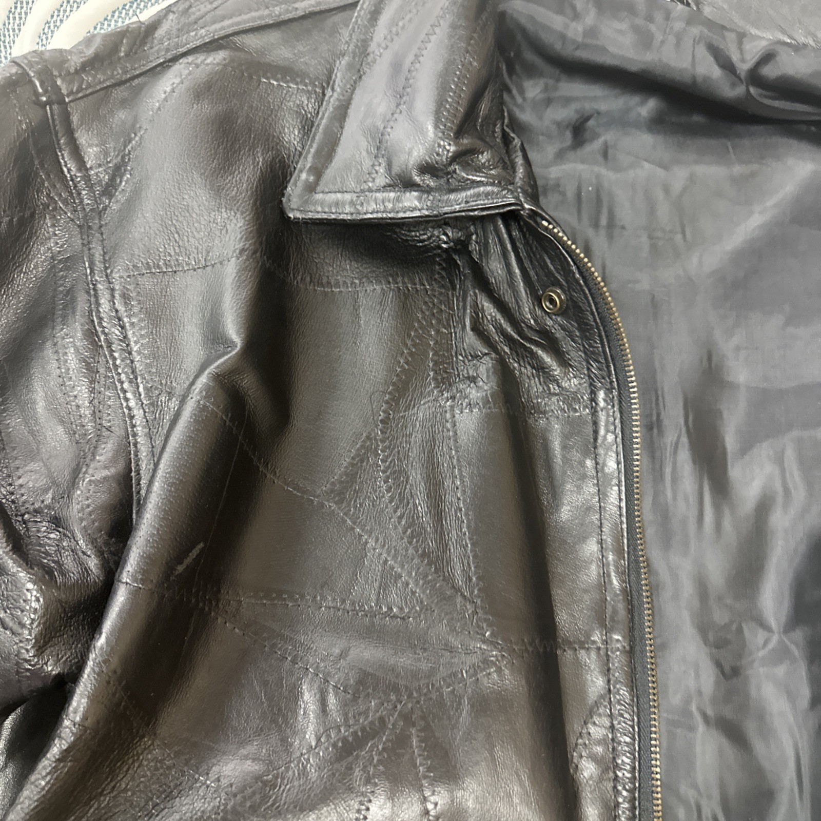 United States Navy Military Leather Jacket Size Large