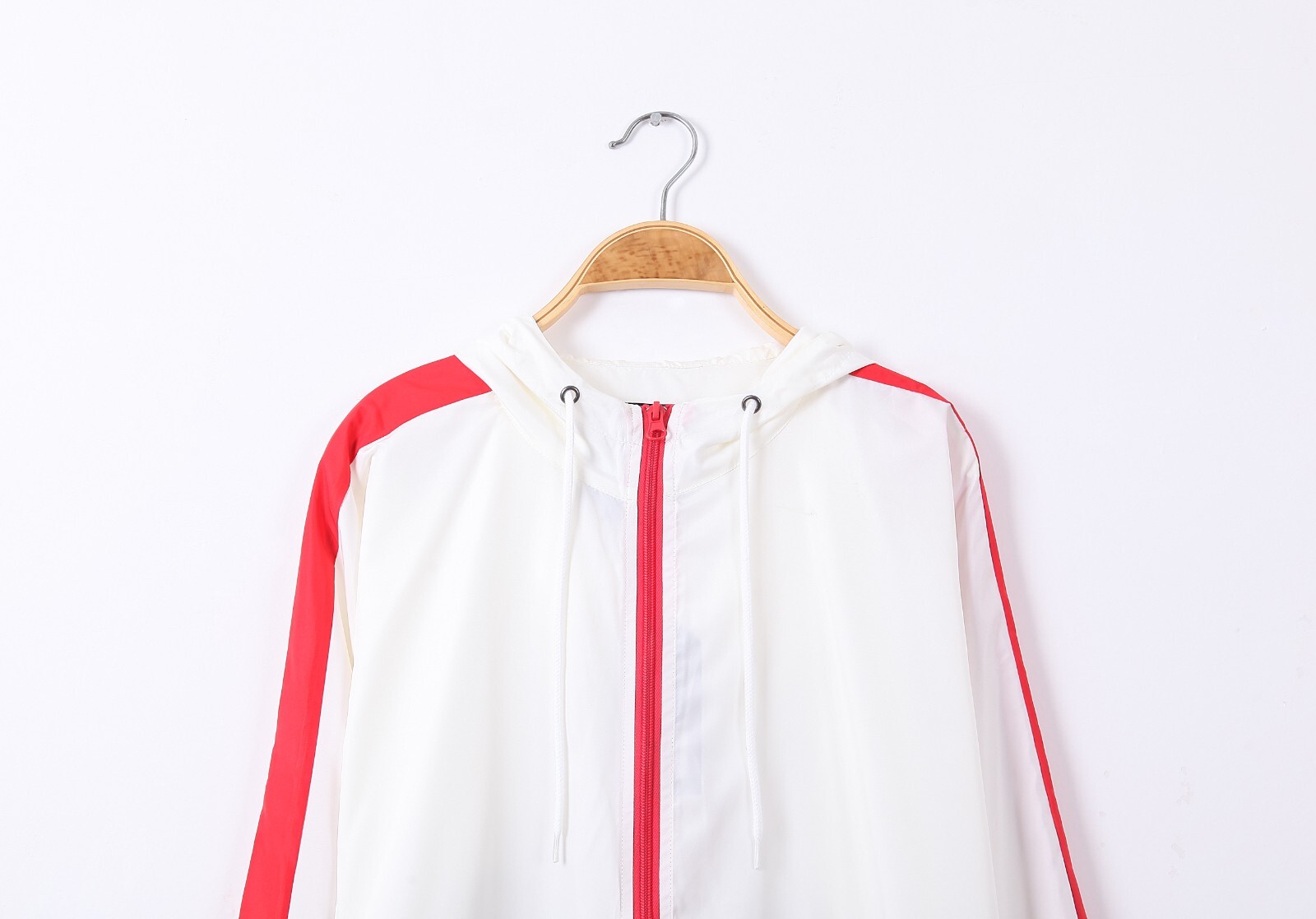 Men’s Lightweight Windbreaker Jacket – Water-Resistant, Unlined, Adjustable Fit