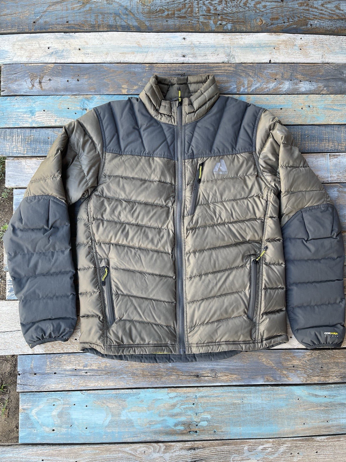 Eddie Bauer First Ascent EB800 Down Puffer Jacket Men’s Olive Gray Cordura M