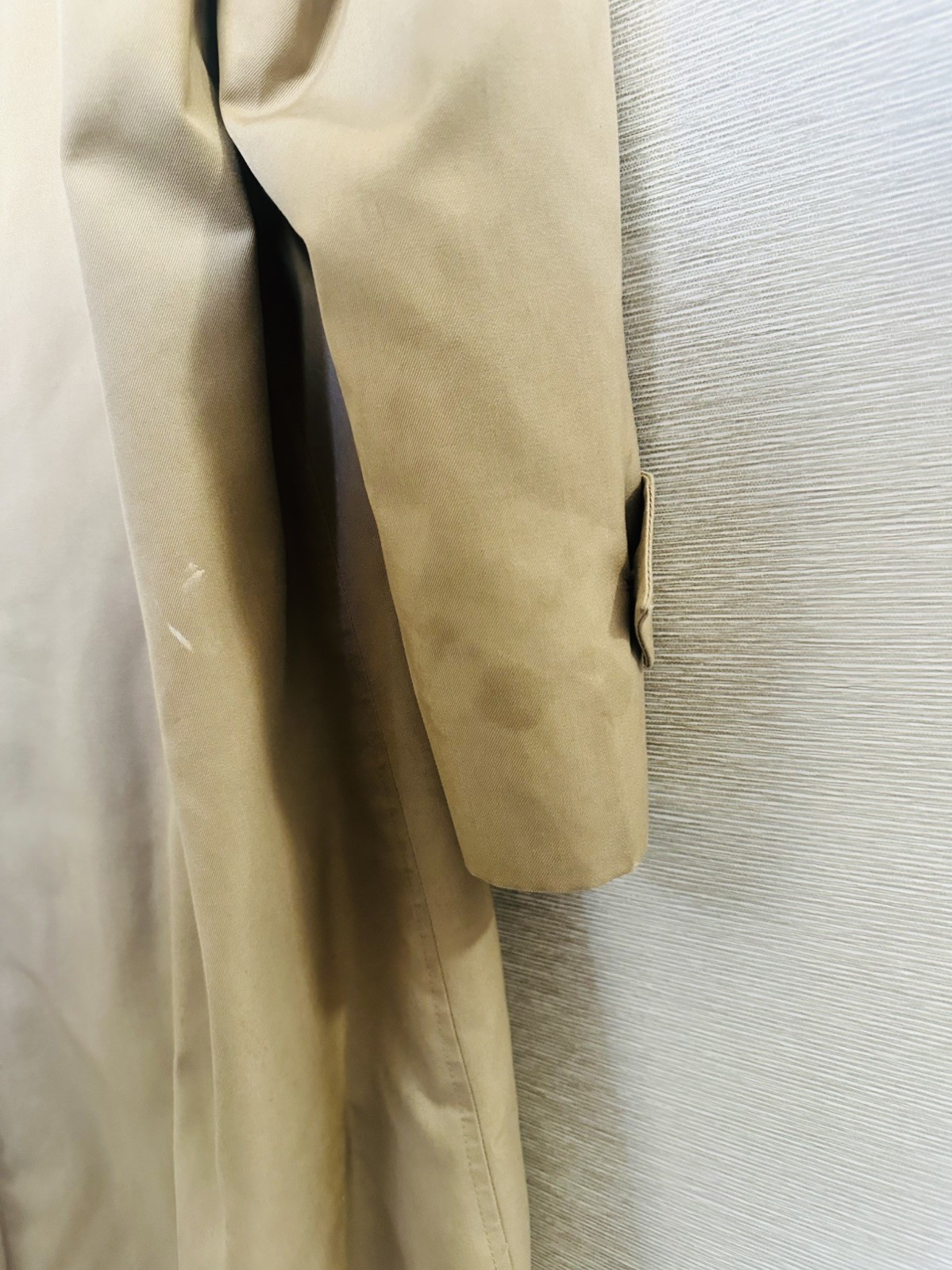 Vintage Burberrys Men’s Beige Trench Mac Coat Made England Nova Check LargeXL