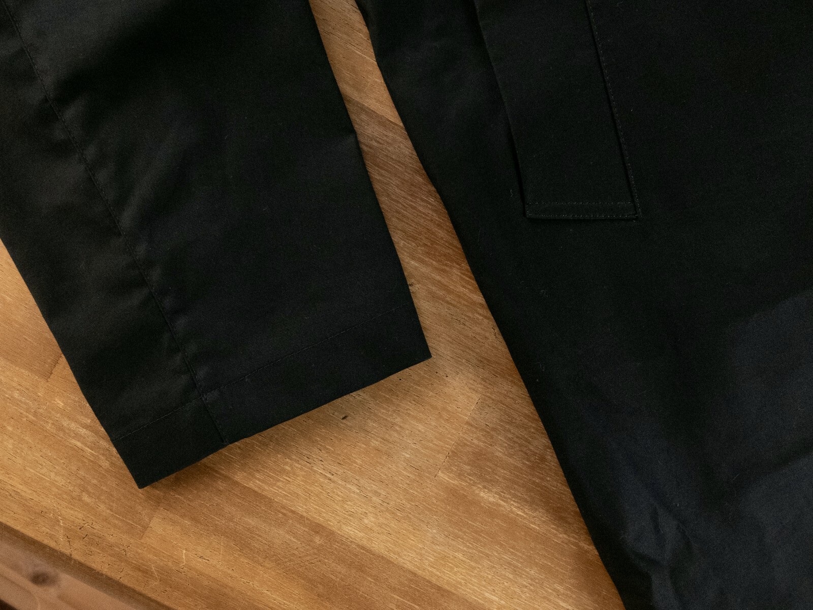 (NO CUSTOMS TAX) MACKINTOSH Manchester black regular fit cotton coat 38 / Medium