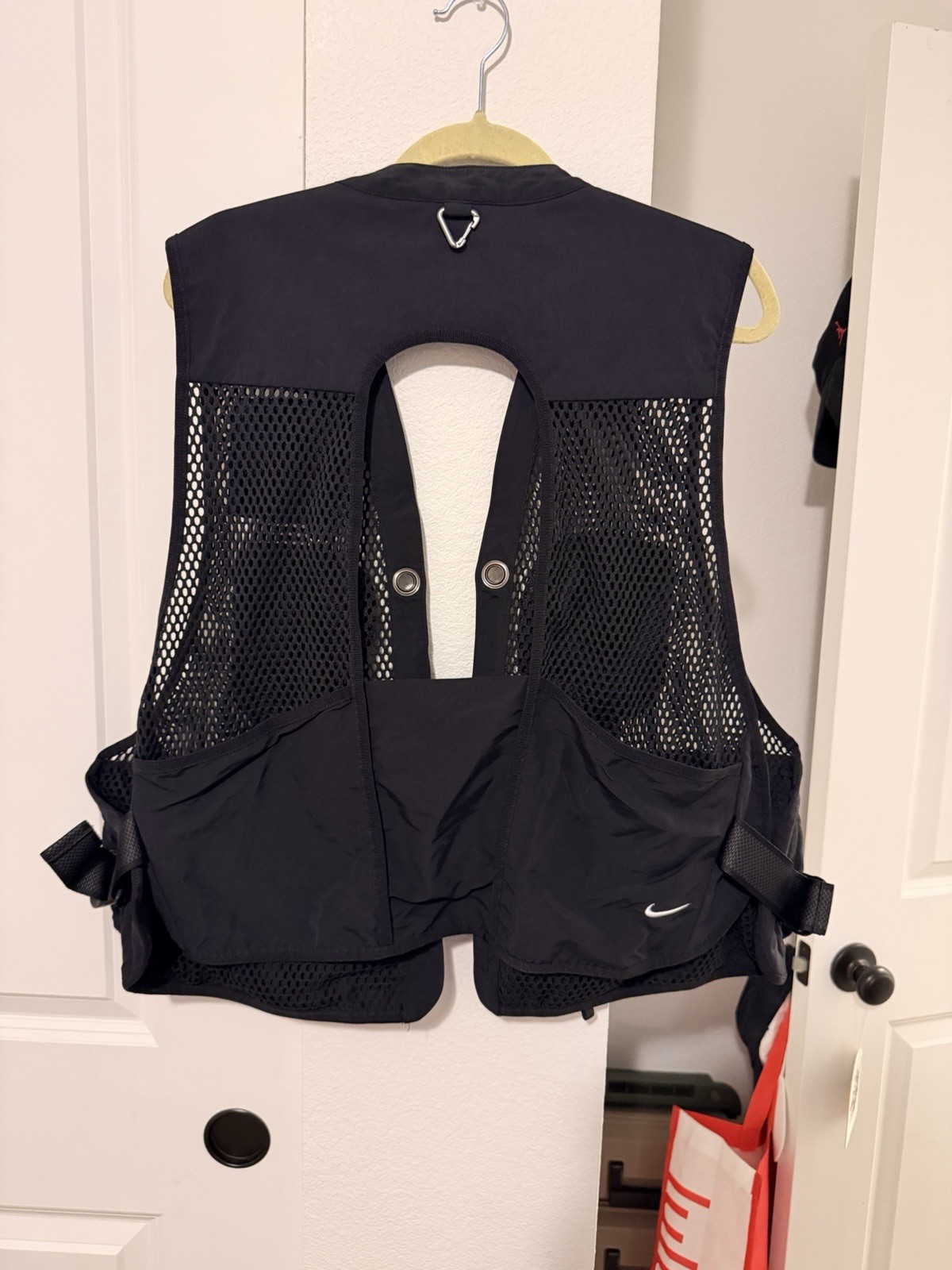 NIKE ACG BUTTLES VEST Hiking Trail Running Oregon Adult Unisex Size XXL