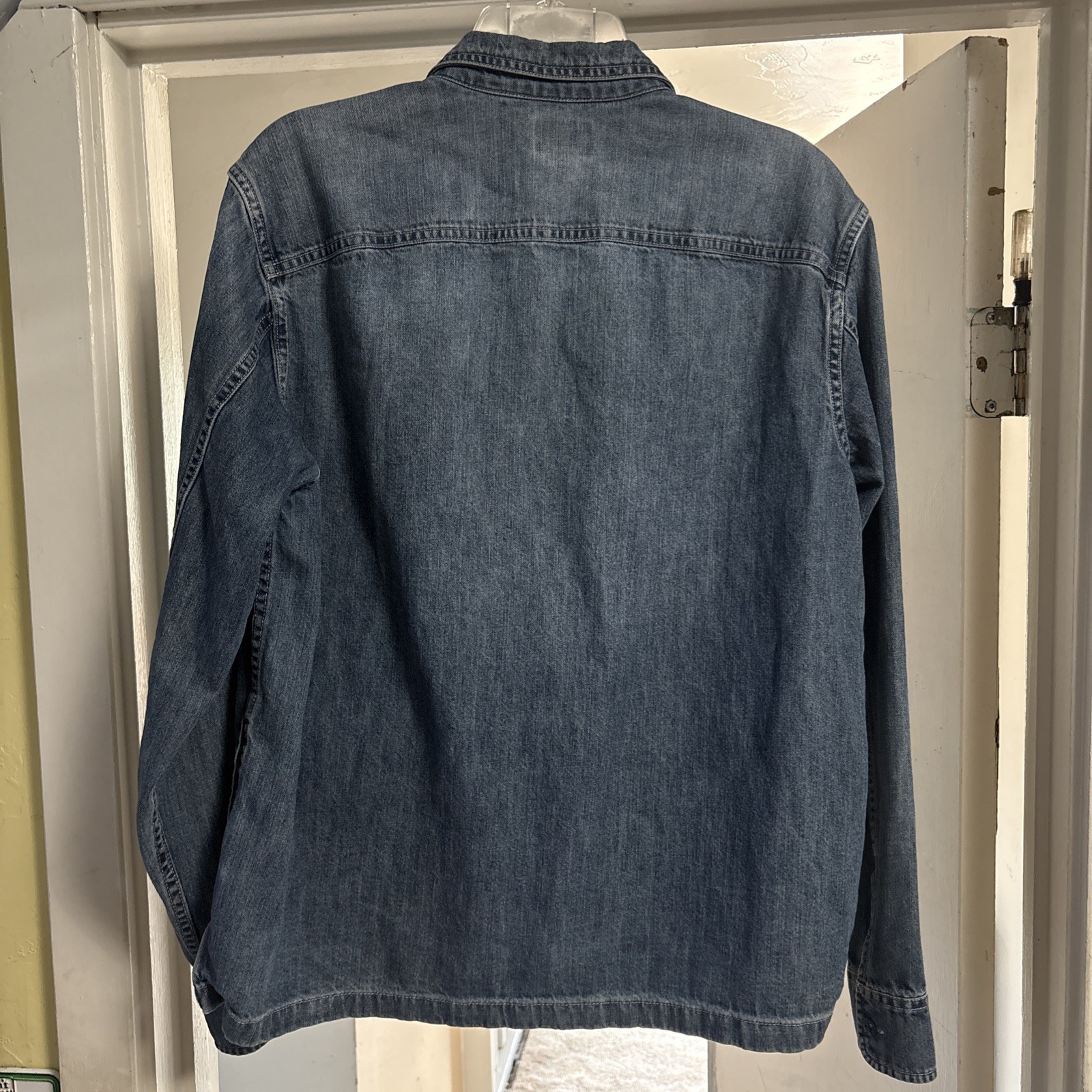 J Crew Denim Jacket Men’s Medium, Blue Full Zip Long Sleeve Unlined Indigo Wash