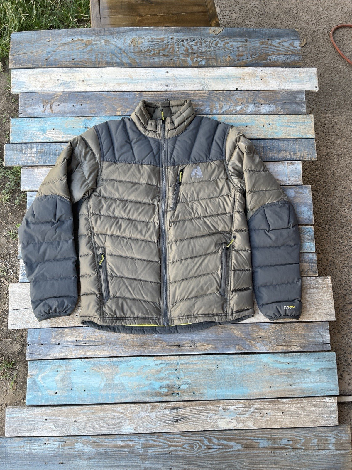 Eddie Bauer First Ascent EB800 Down Puffer Jacket Men’s Olive Gray Cordura M
