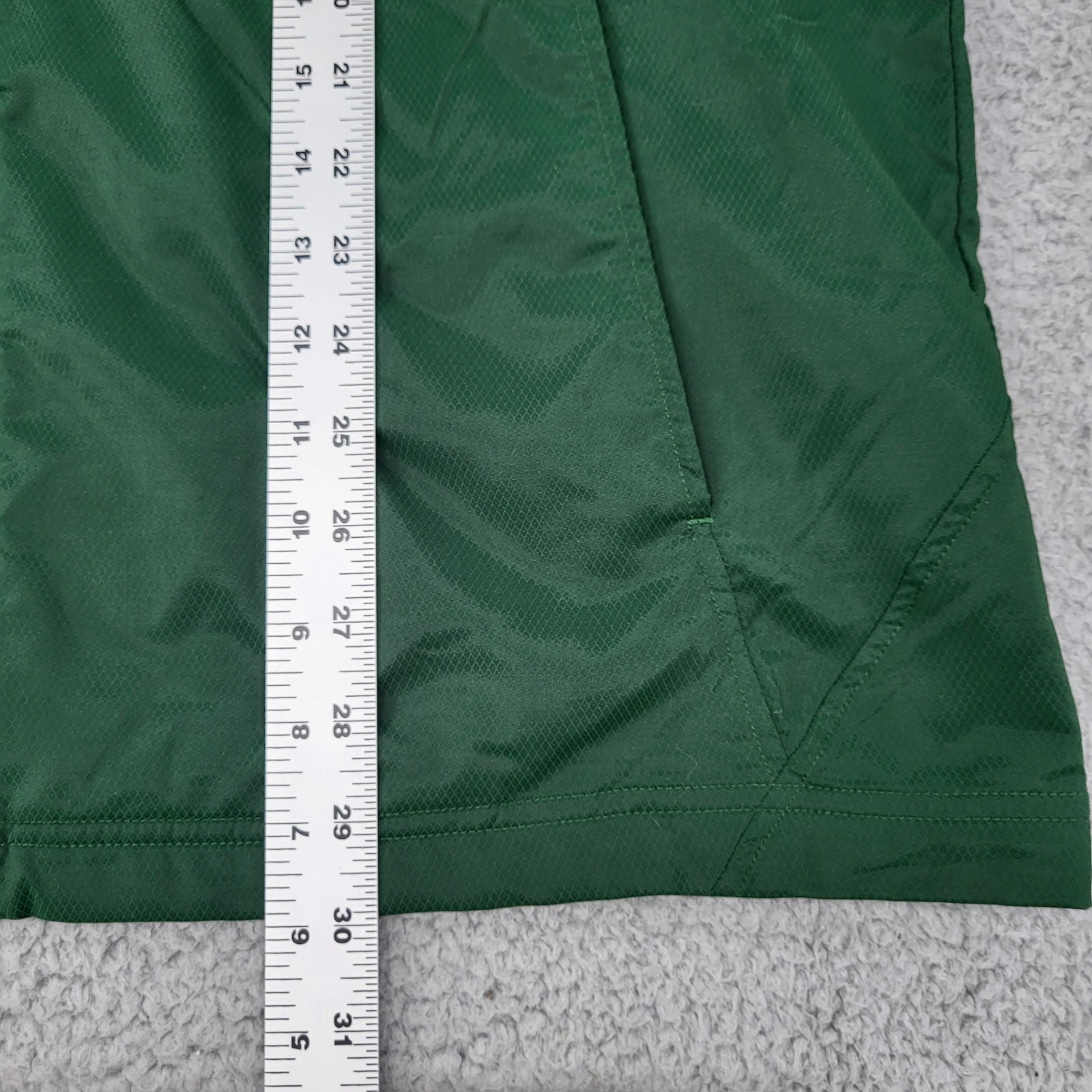 Under Armour All Season Gear Jacket Mens Large Green Windbreaker Full Zip Pocket