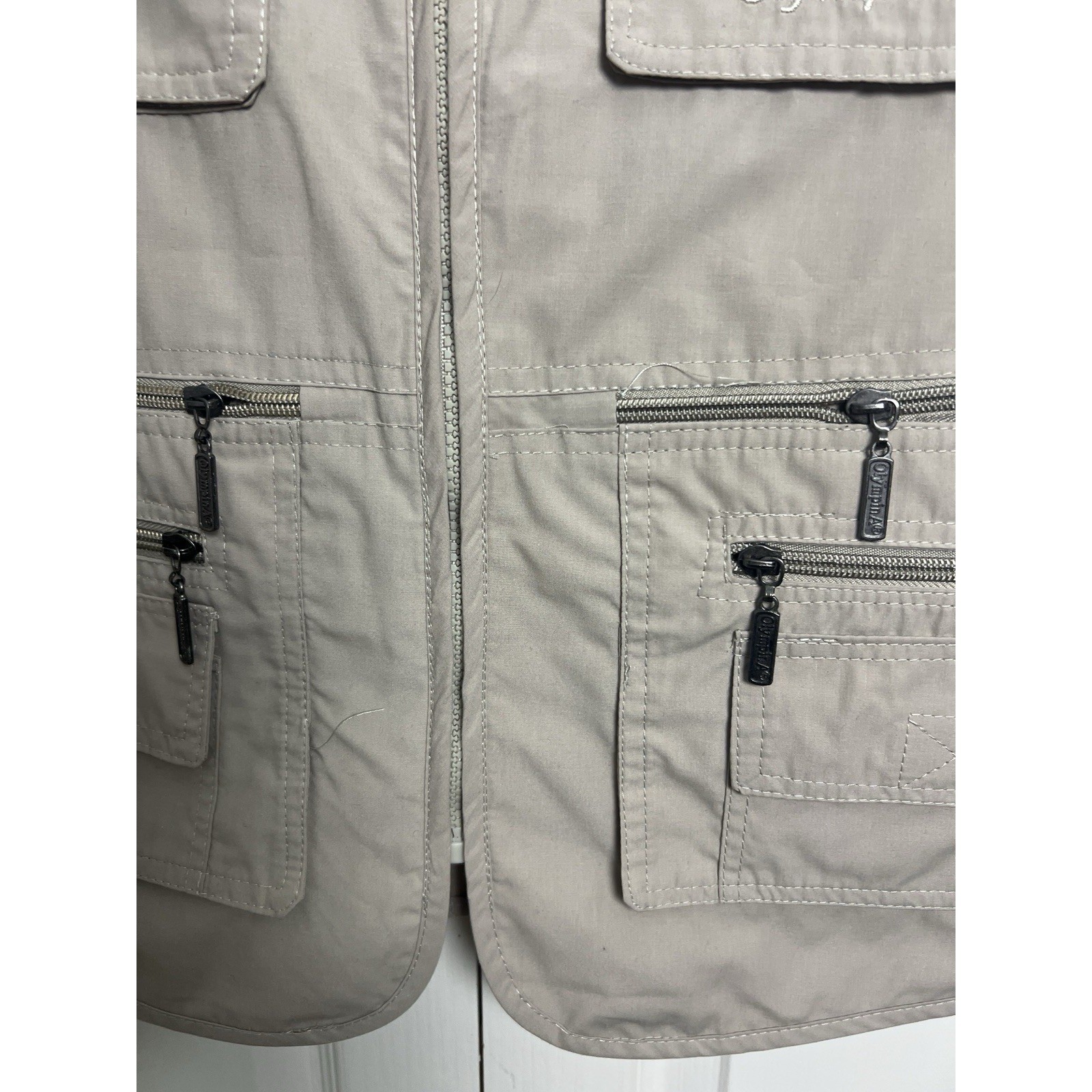 OlympinA Tactical Utility Vest Fishing Men’s Small Beige Full Zip 10 Pocket