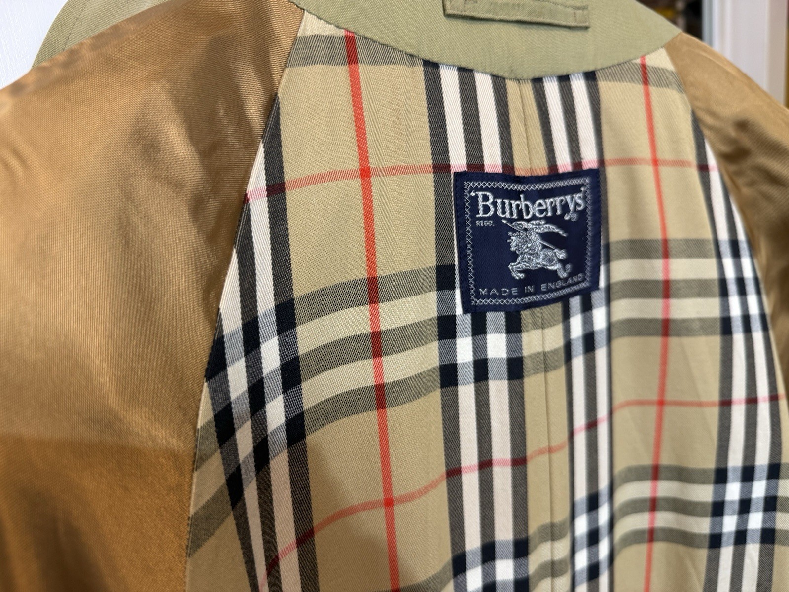 Rare Deadstock BURBERRY 90s Vintage Trench Coat Made In England Honey Nova Check