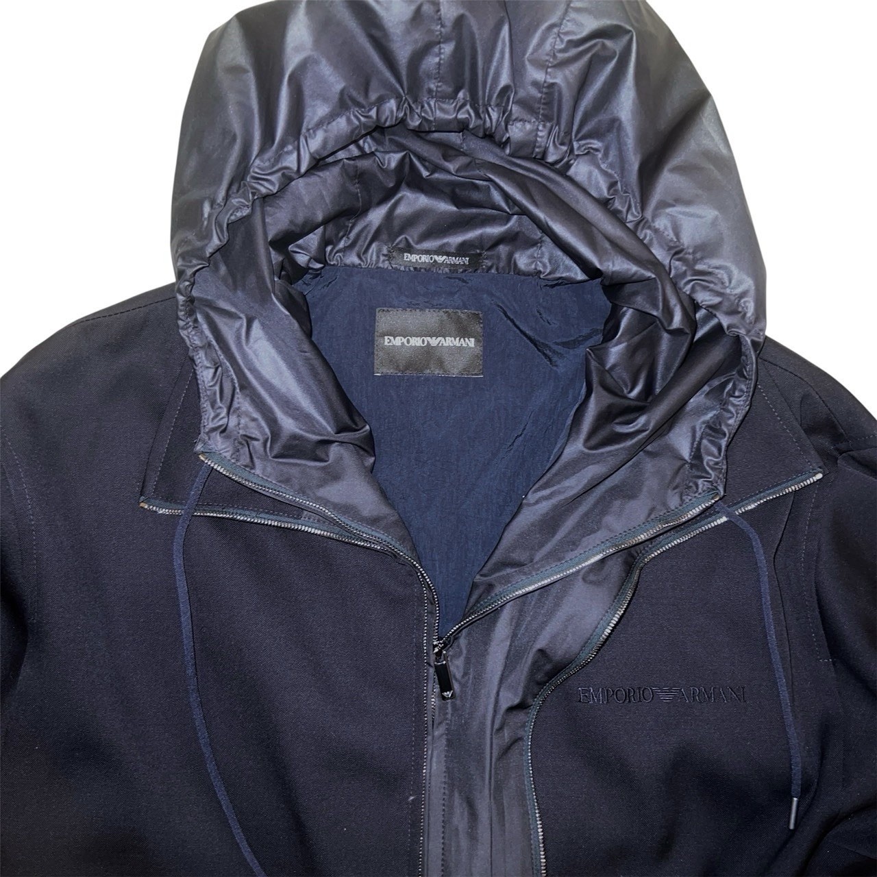 $1500 EMPORIO ARMANI 100% Virgin wool 100% with poliestere wind jacket