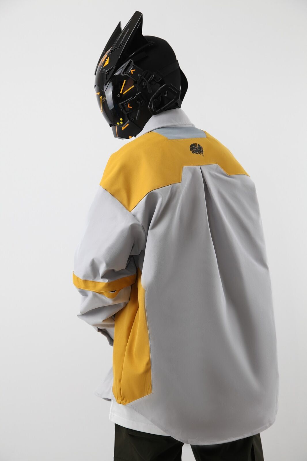 Niepce Men’s Robot 42 Tech Wear Jacket with Removable Sleeves Hip Hop Fashion
