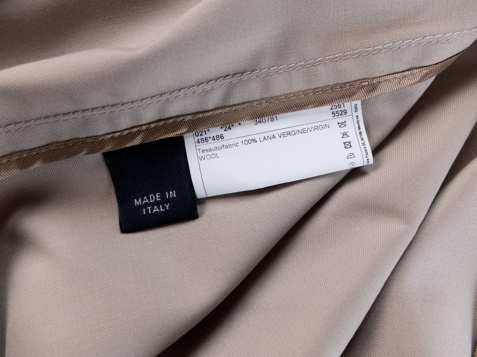 (NO CUSTOMS TAX) LUIGI BIANCHI SARTORIA beige wool trench coat Size 40 / Large