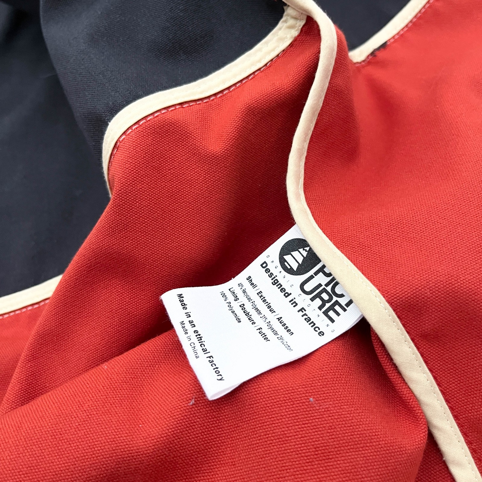 Picture Organic Surface insulated Jacket Mens Medium 10K Block France