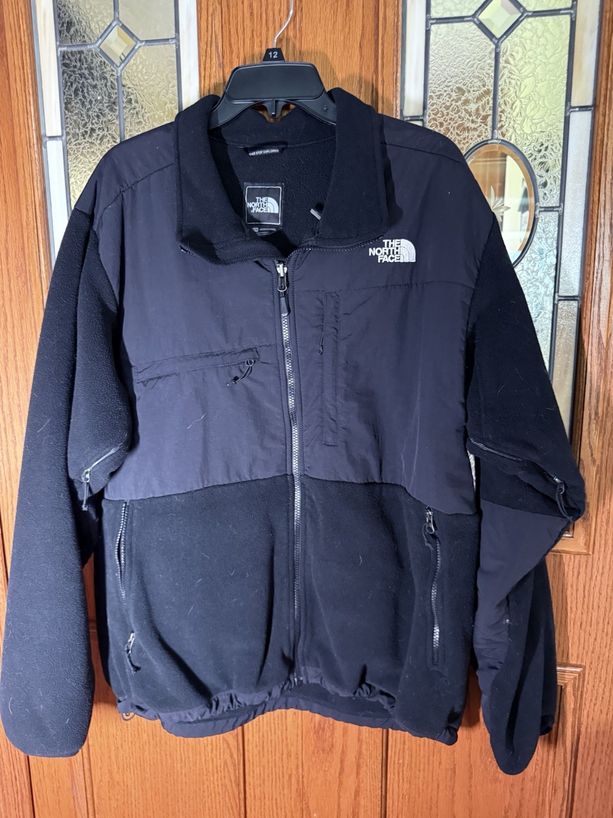 The North Face Men’s XL Black Full-Zip Fleece Jacket Stand-Up Collar Logo