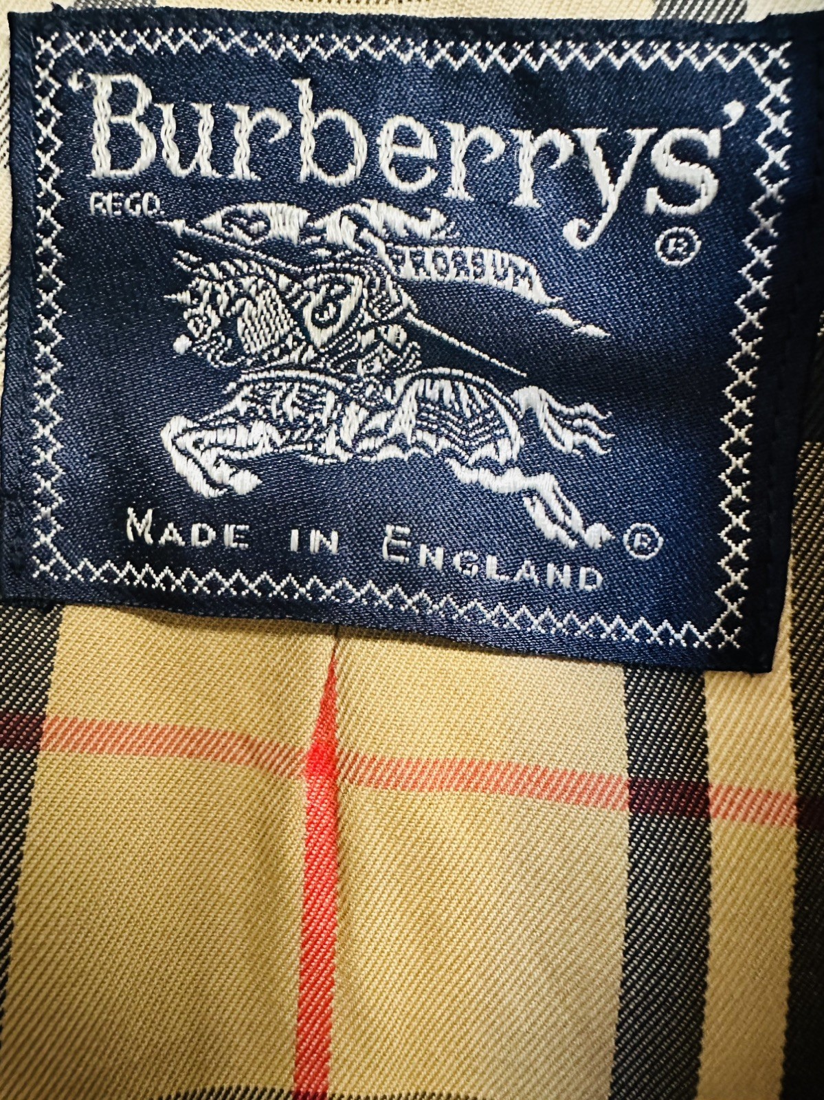Vintage Burberrys Men’s Beige Trench Mac Coat Made England Nova Check LargeXL