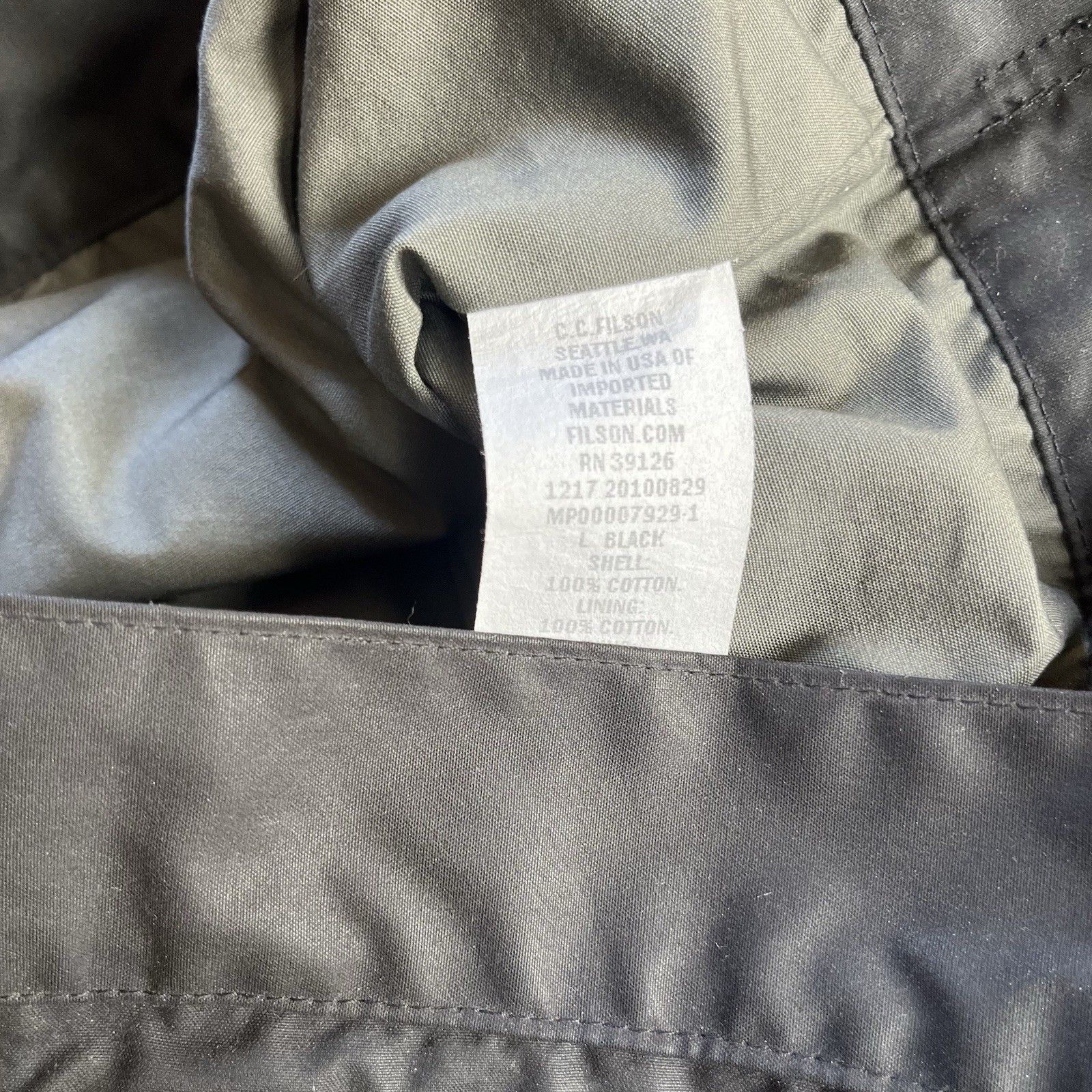 Filson 20100829 Shelter Cloth Short Lined Cruiser | Black L Made in USA NM RARE