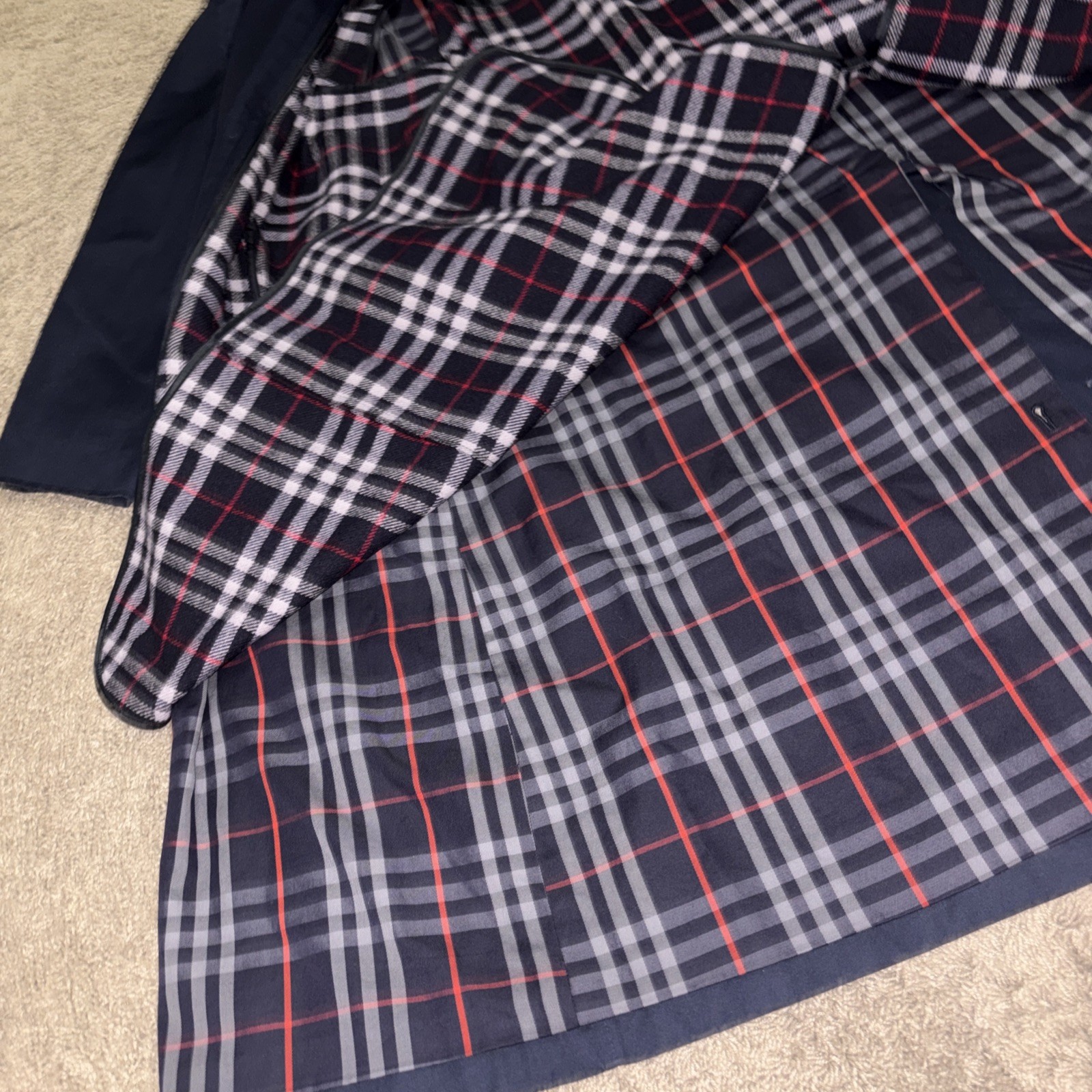 Burberry London Men’s Navy Blue Nova Check Lined Long Trench Coat Size 42R