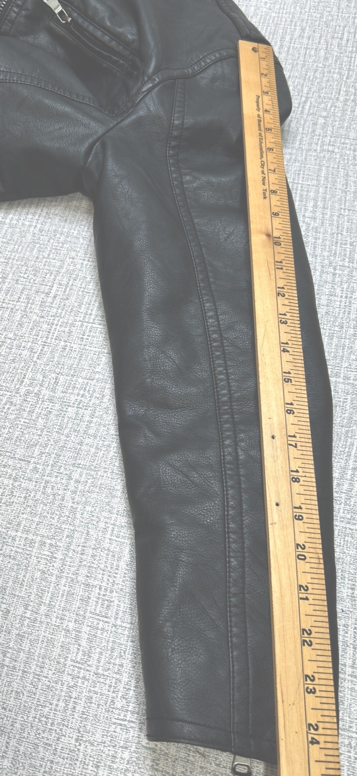 Men’s Vegan Leather Zip Motorcycle Jacket M Black Quilted Moch Neck Jos A Bank