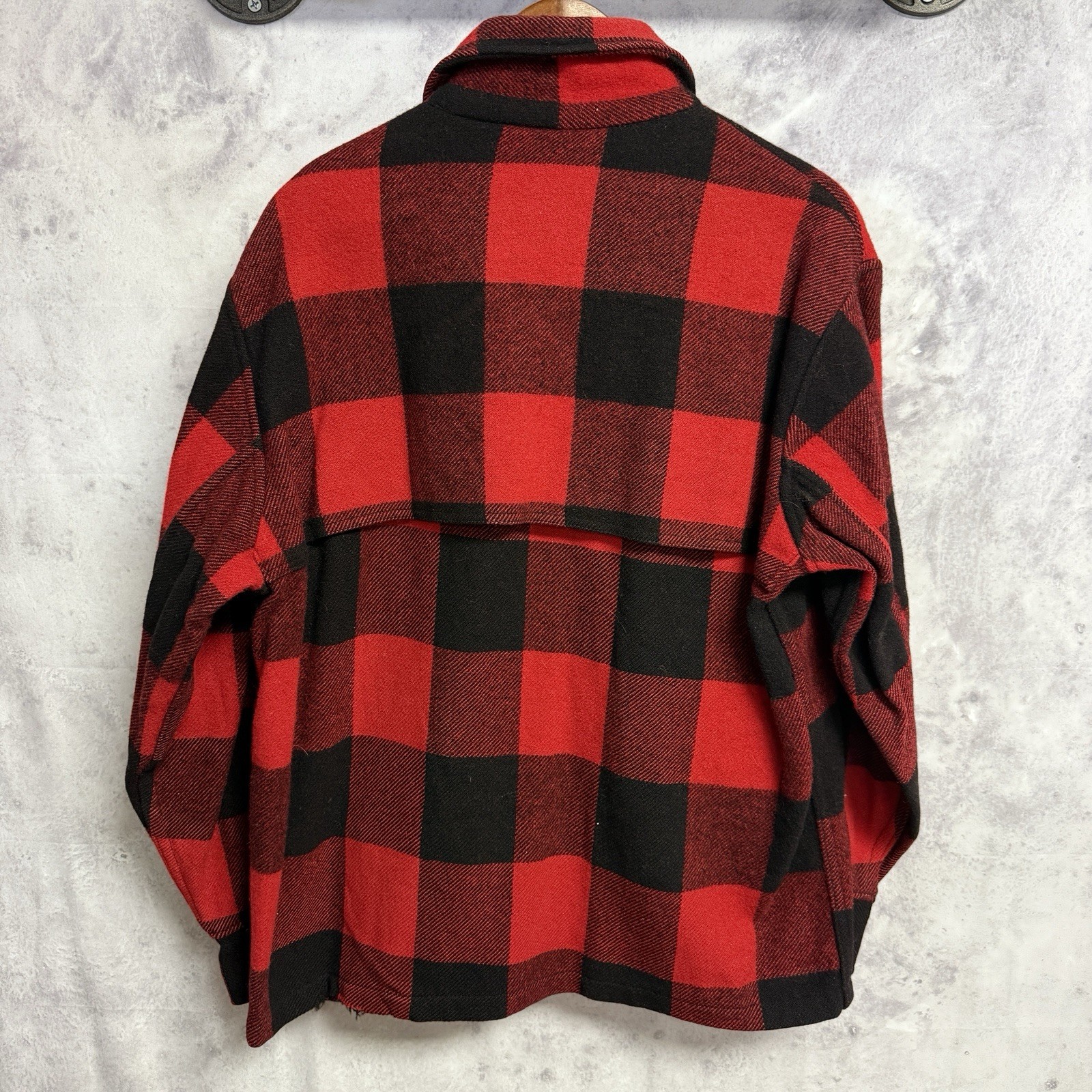 Vintage Woolrich Mackinaw Cruiser Jacket Men’s 44 Red Buffalo Plaid Wool Hunting