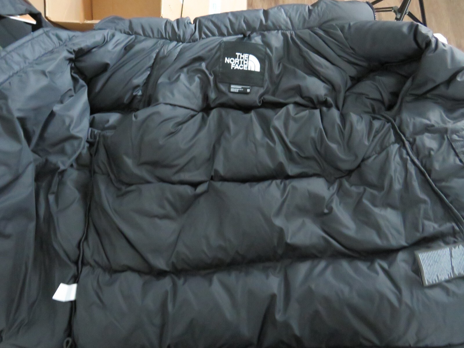 Mens XS The North Face 1996 Retro Nuptse 700-Down Insulated Jacket – Black