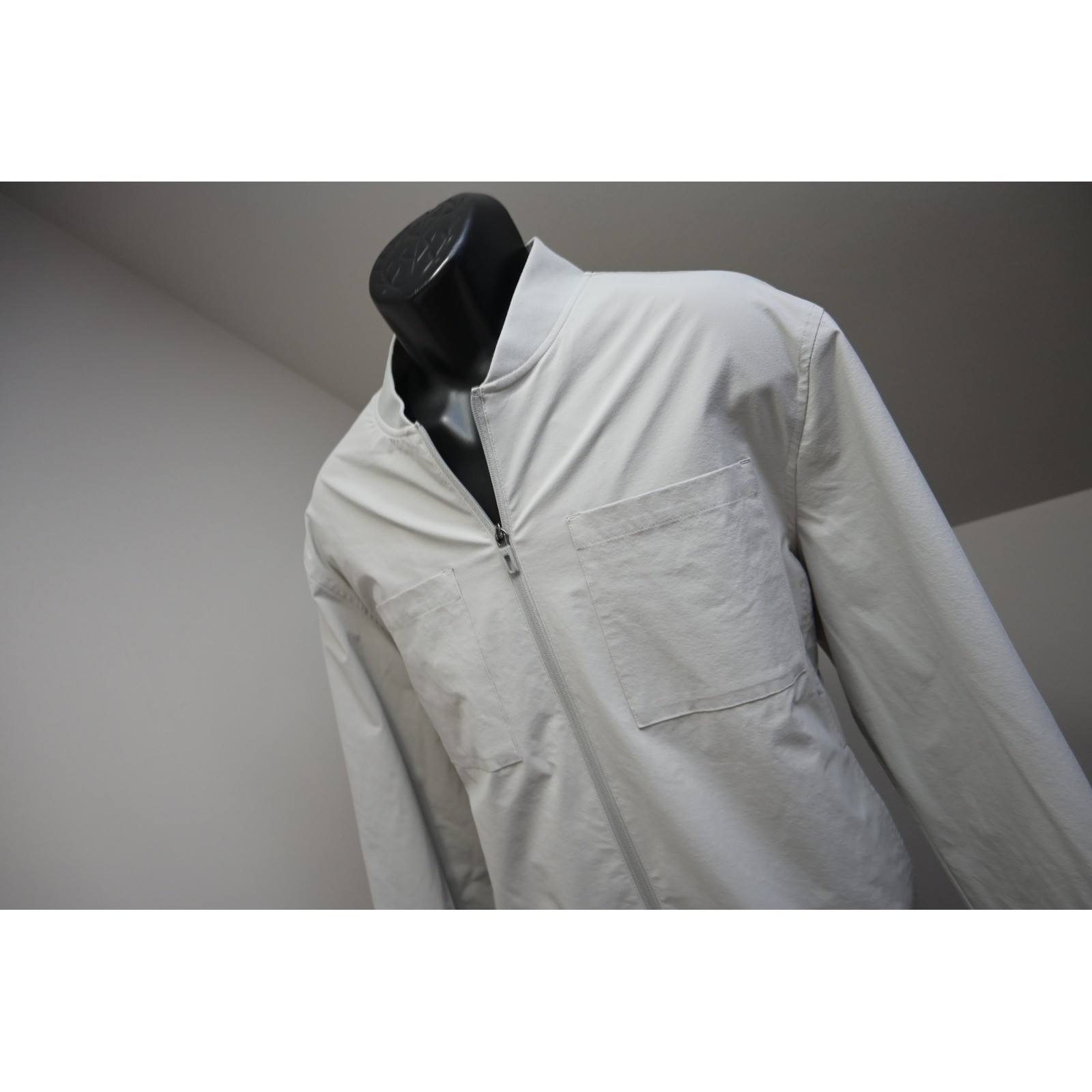 VRST Bomber Jacket Mens Large Grey Stretch Full Zip Lightweight Excellent