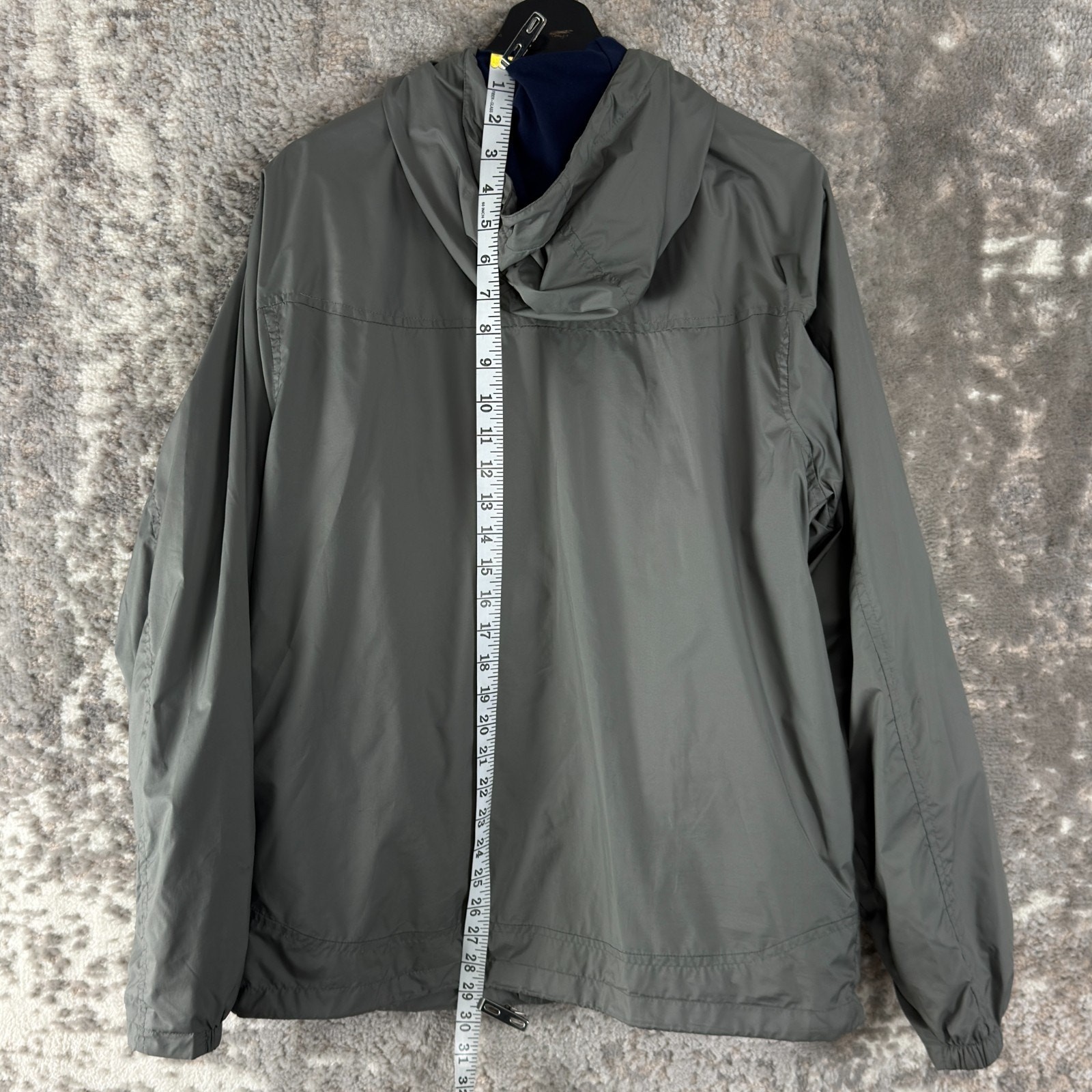 LL Bean Size S Outdoor Drawstring Hooded Windbreaker Jacket Gray Long Sleeve