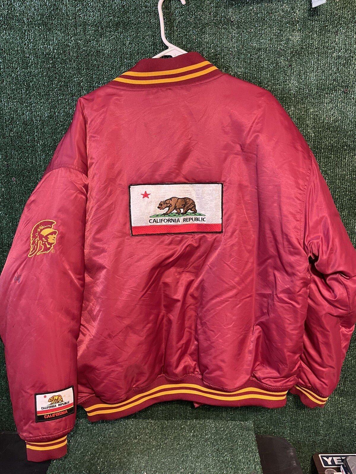 RARE USC Trojans Starter Jacket Red Nylon Satin. Adult Men’s XL Fast Shipping!