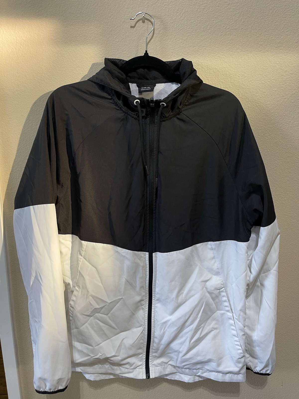 Men’s Hooded Windbreaker Jacket Black and white color-block design