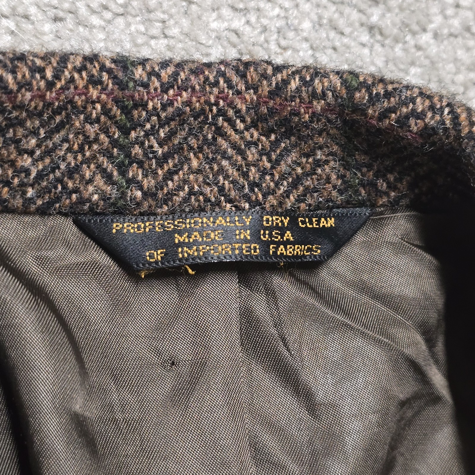 VTG Harris Tweed Blazer Mens 42R Scottish Wool Handwoven Brown Herringbone Check