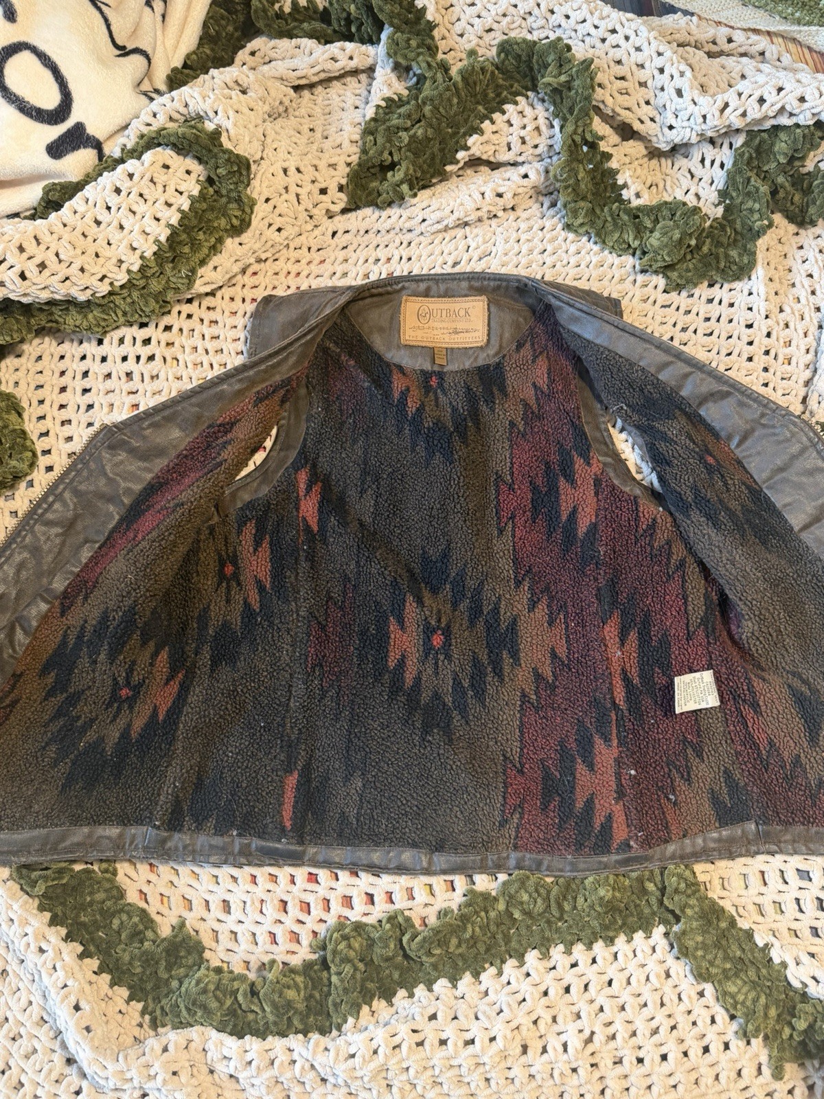 Outback Trading Company Men’s S Gray Zip Front Lined Vest Geometric Pattern