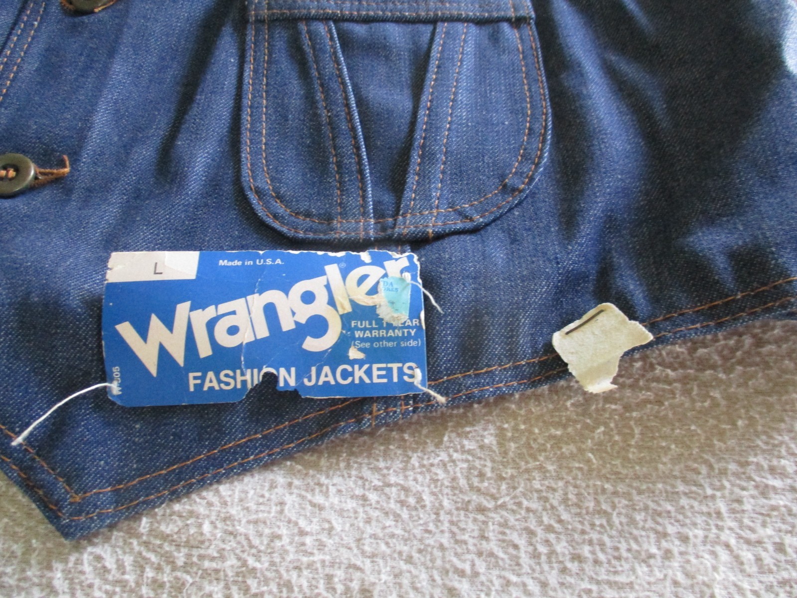 NEW original tags adult Men’s Vintage Wrangler blue jean denim vest size large