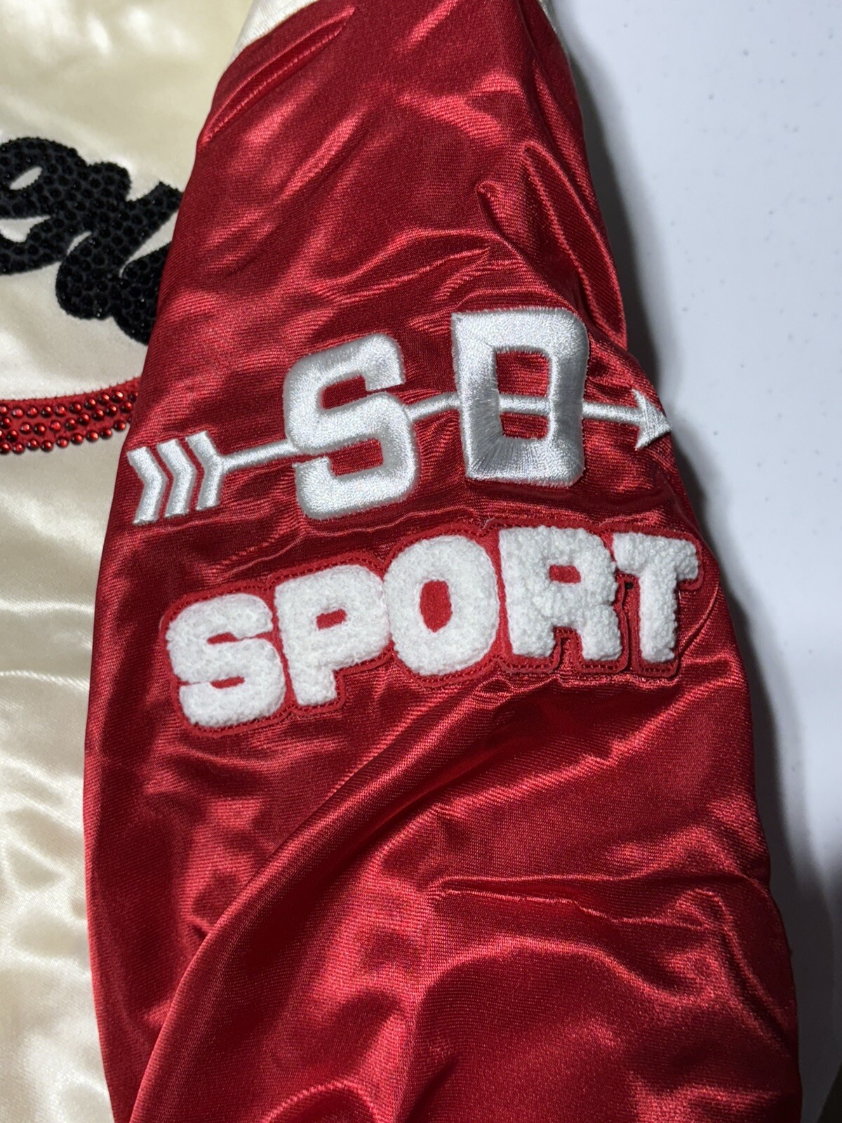SD Sports Pairs Red Peppers Men’s Size XL Gems on Front Rare Hard To Find