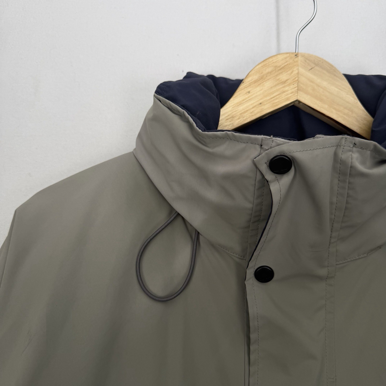 Berghaus Jacket Waterproof Coat Mountain Workwear Field Walking Hooded Large