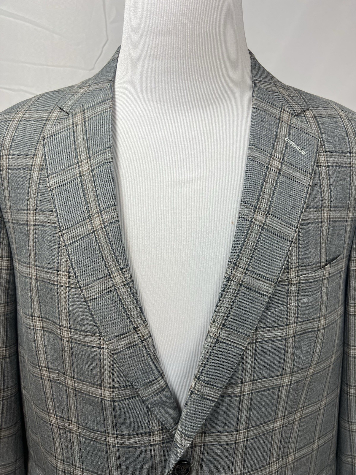 Custom Tailored Men’s 46 Gray Tan Windowpane Plaid 2-Button Blazer Jacket Coat