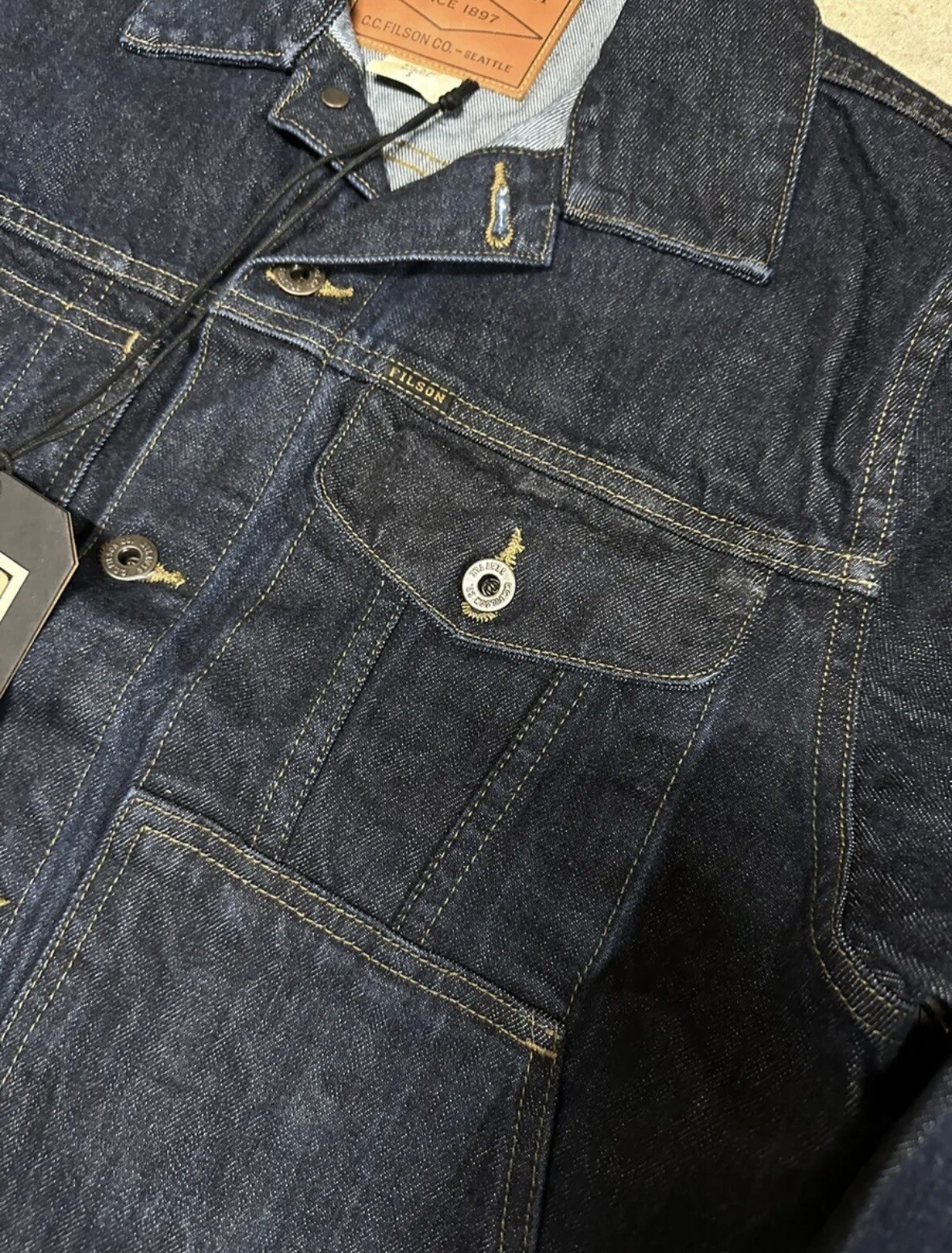 NWT Filson Unlined Denim Short Cruiser Rinsed Indigo Blue Mens Button USA 2XL