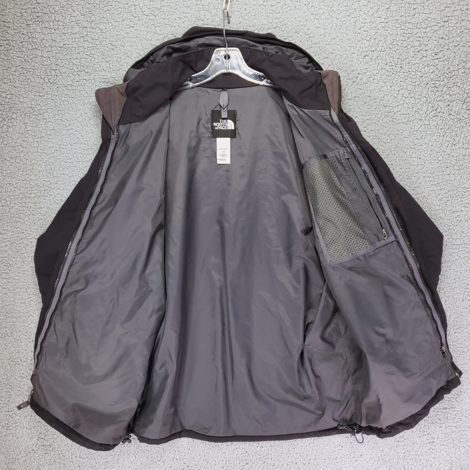 The North Face HyVent Shell Jacket Mens L Black Hooded Outdoor Adventure Gorp