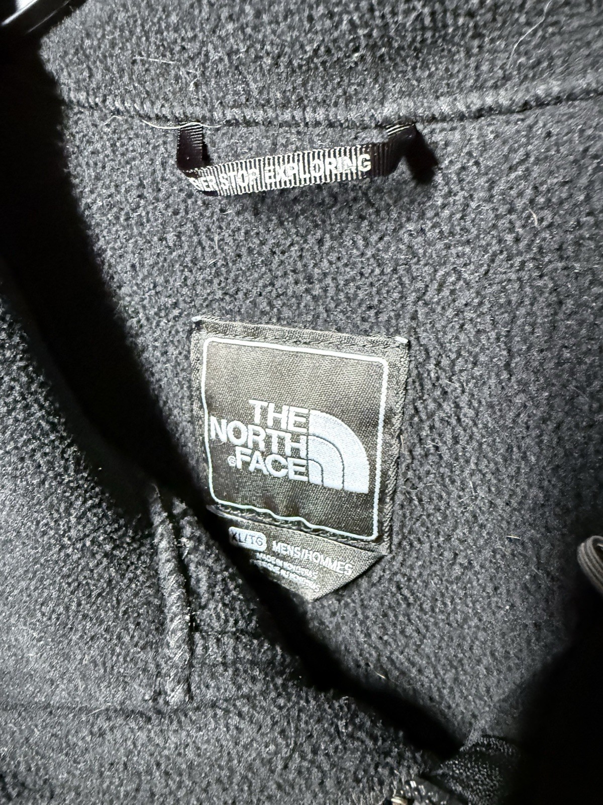 The North Face Men’s XL Black Full-Zip Fleece Jacket Stand-Up Collar Logo