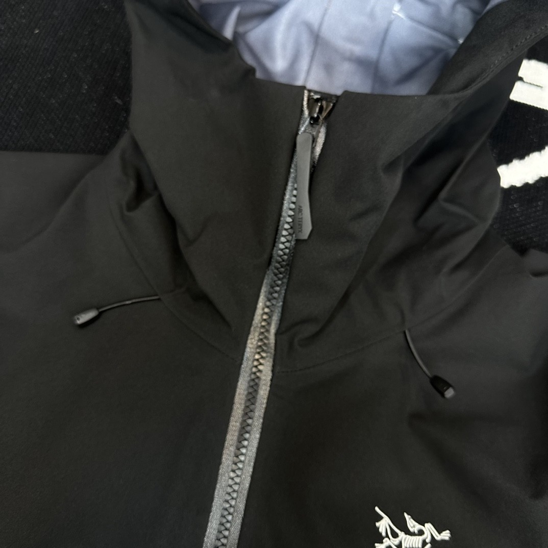 Arcteryx Alpha SV winter Jacket Men’s Black Size XL new