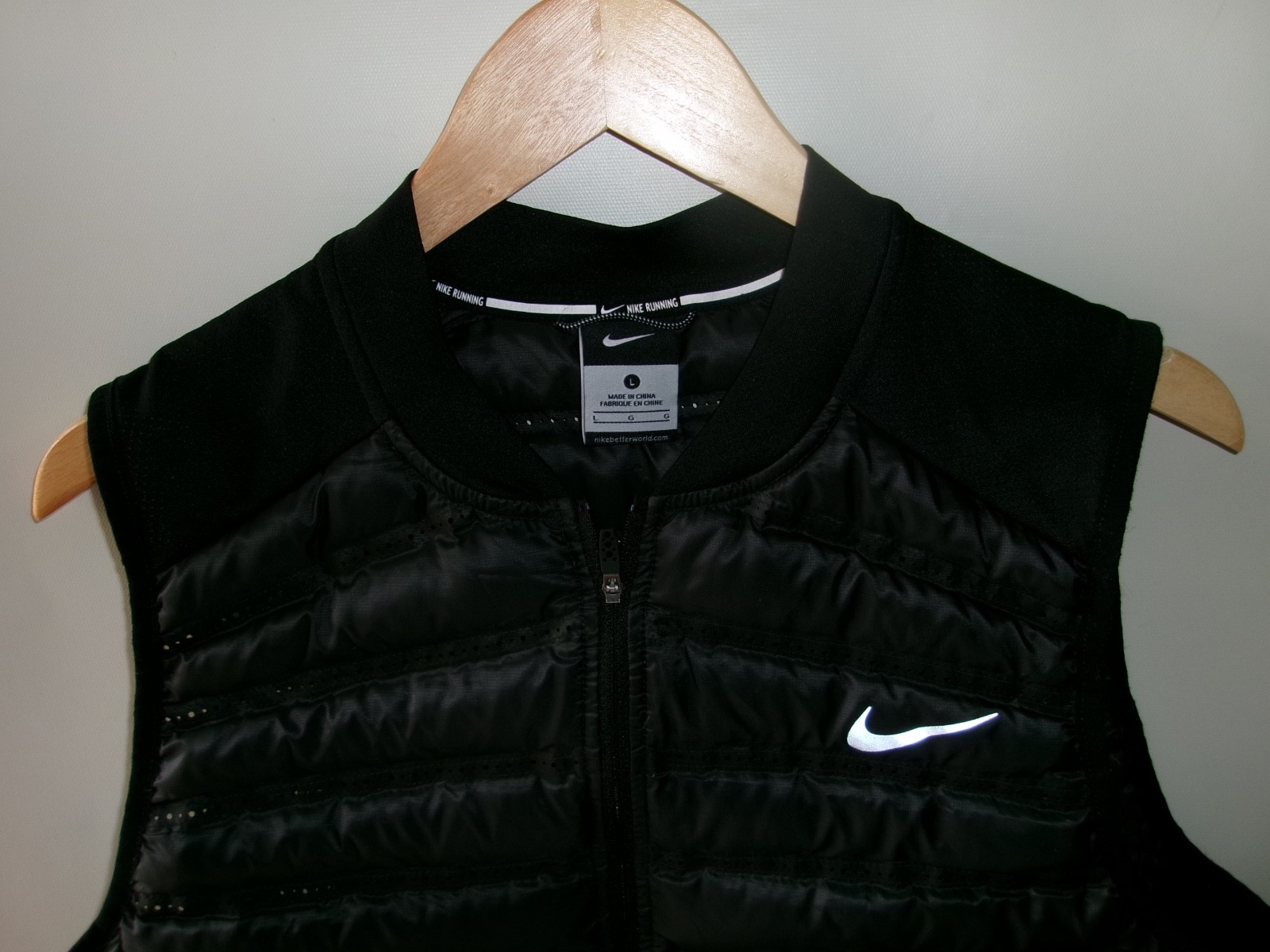 Nike Men’s Aeroloft 800 Down Puffer Vest Large Black Running Insulated Zip