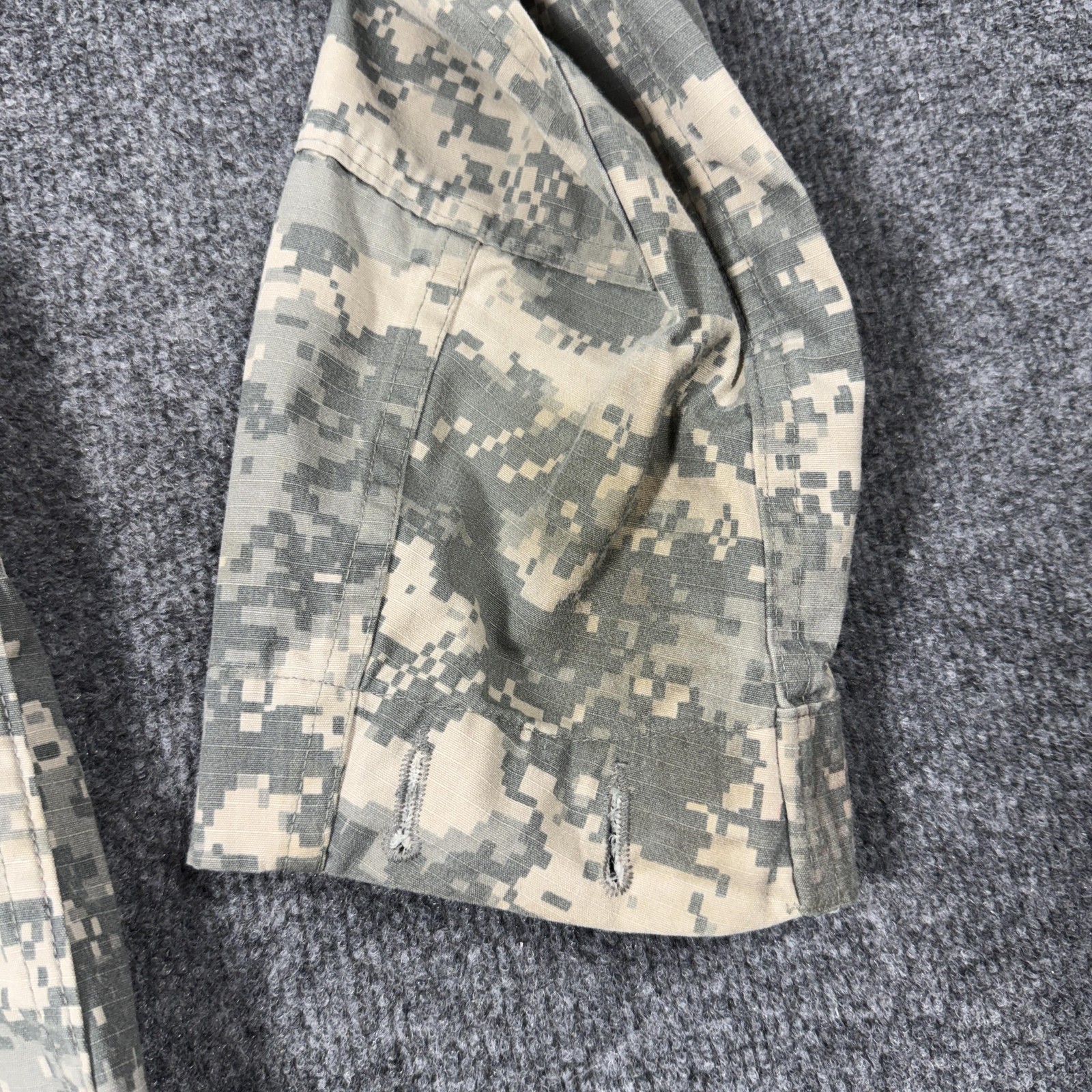 Propper Coat Mens Medium Green Digital Camo Army Combat Uniform ACU UCP Military
