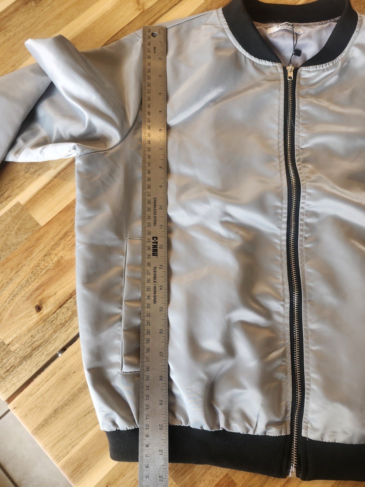 Zeagoo Men’s Gray Bomber Jacket Full Zip Zipper Accent Band Collar Size M