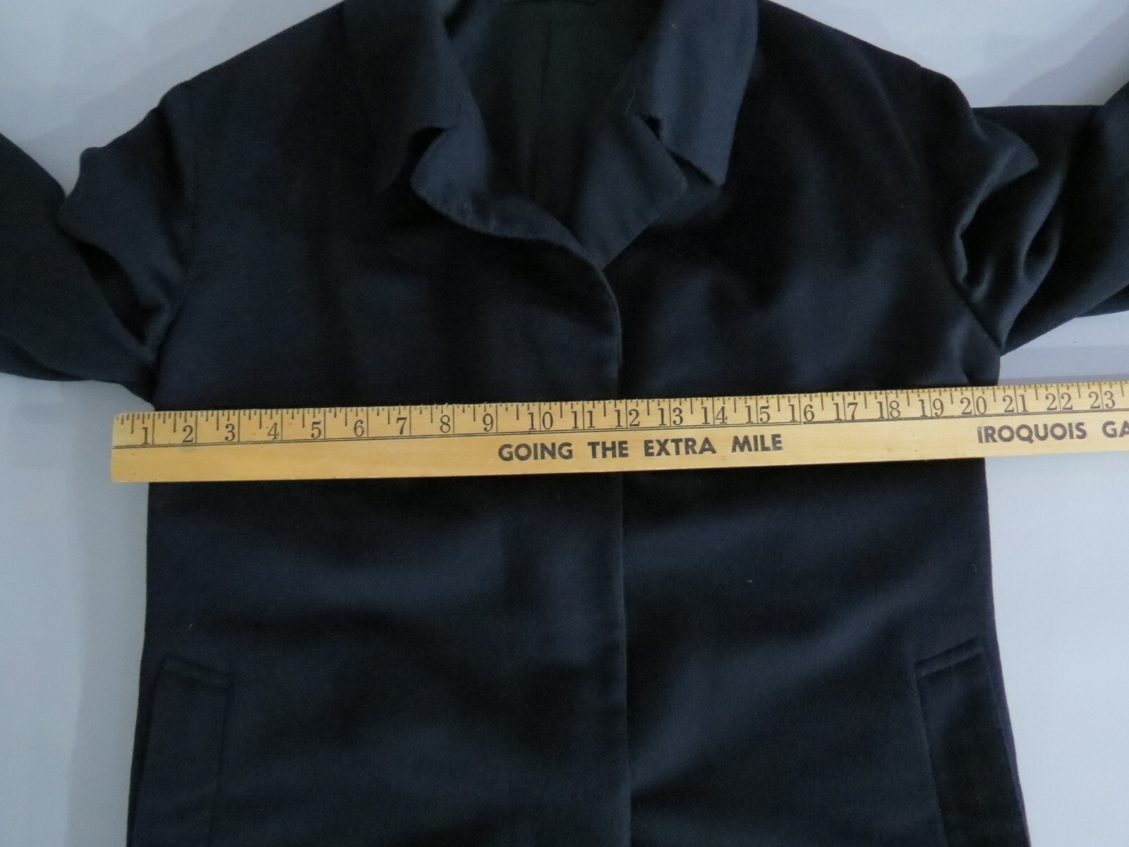 Incredible GIANNI CAMPAGNA Italy Pure cashmere four button topcoat 38 R