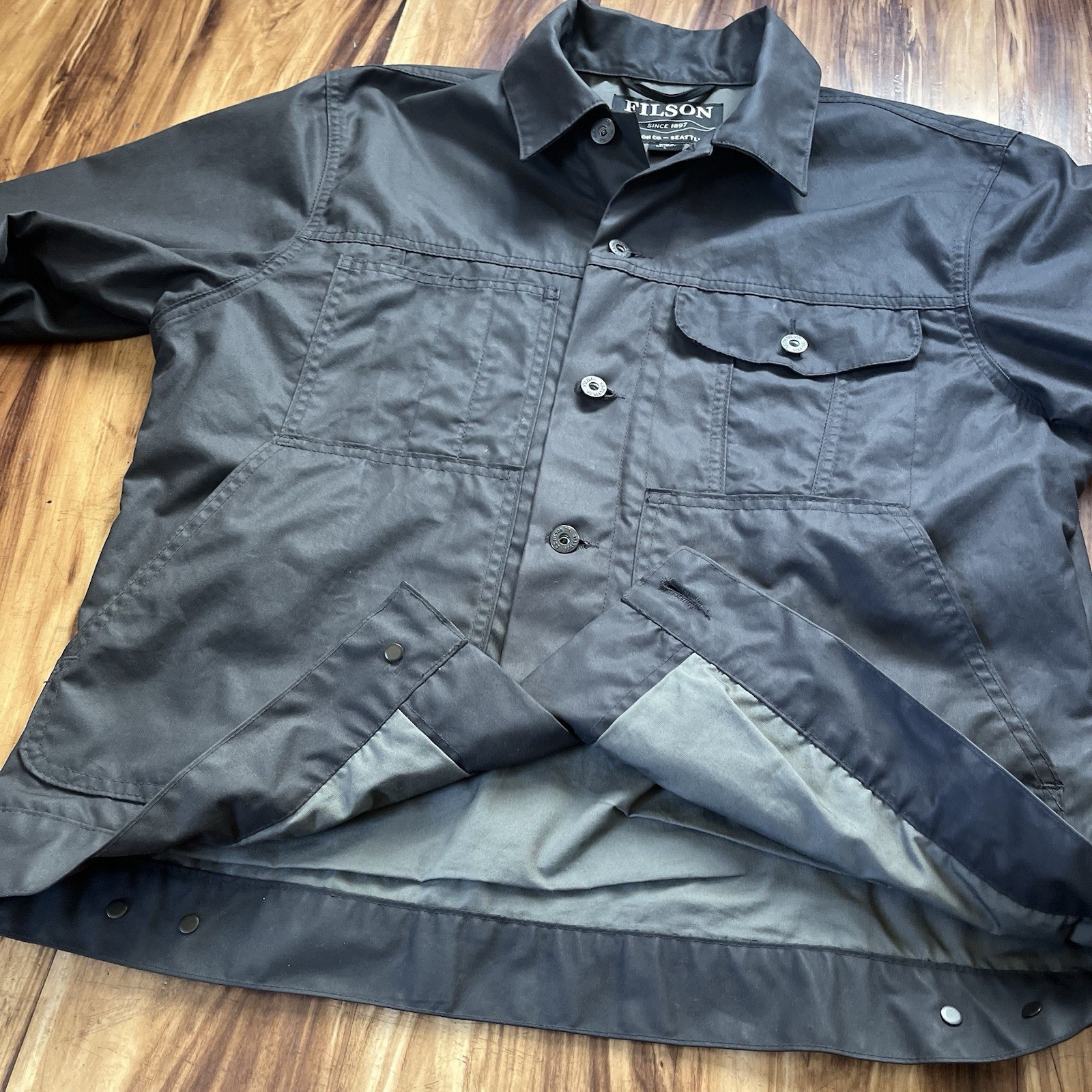 Filson 20100829 Shelter Cloth Short Lined Cruiser | Black L Made in USA NM RARE