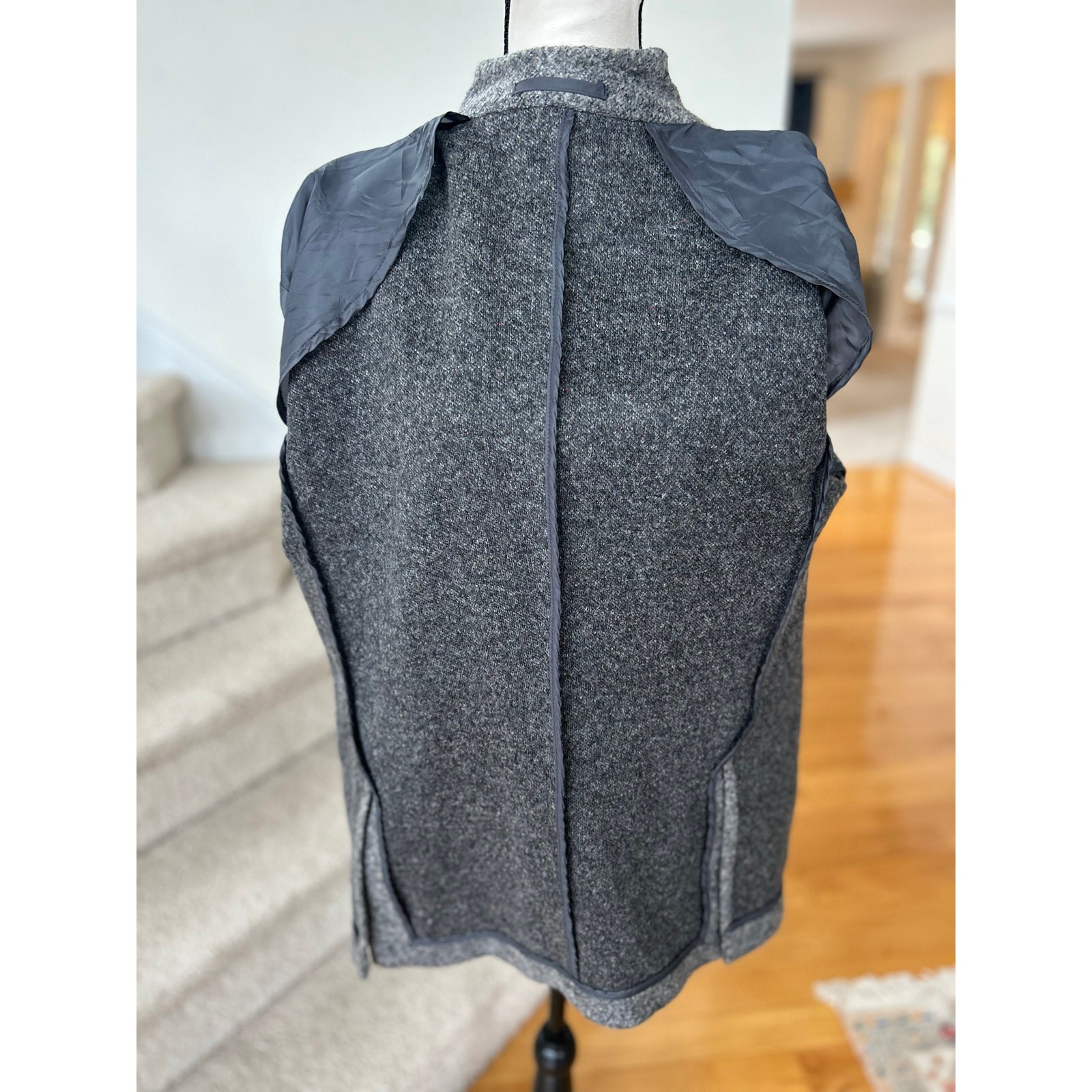 Saks Fifth Avenue Nominee Grey Wool Unlined Double Vent Two Button Blazer