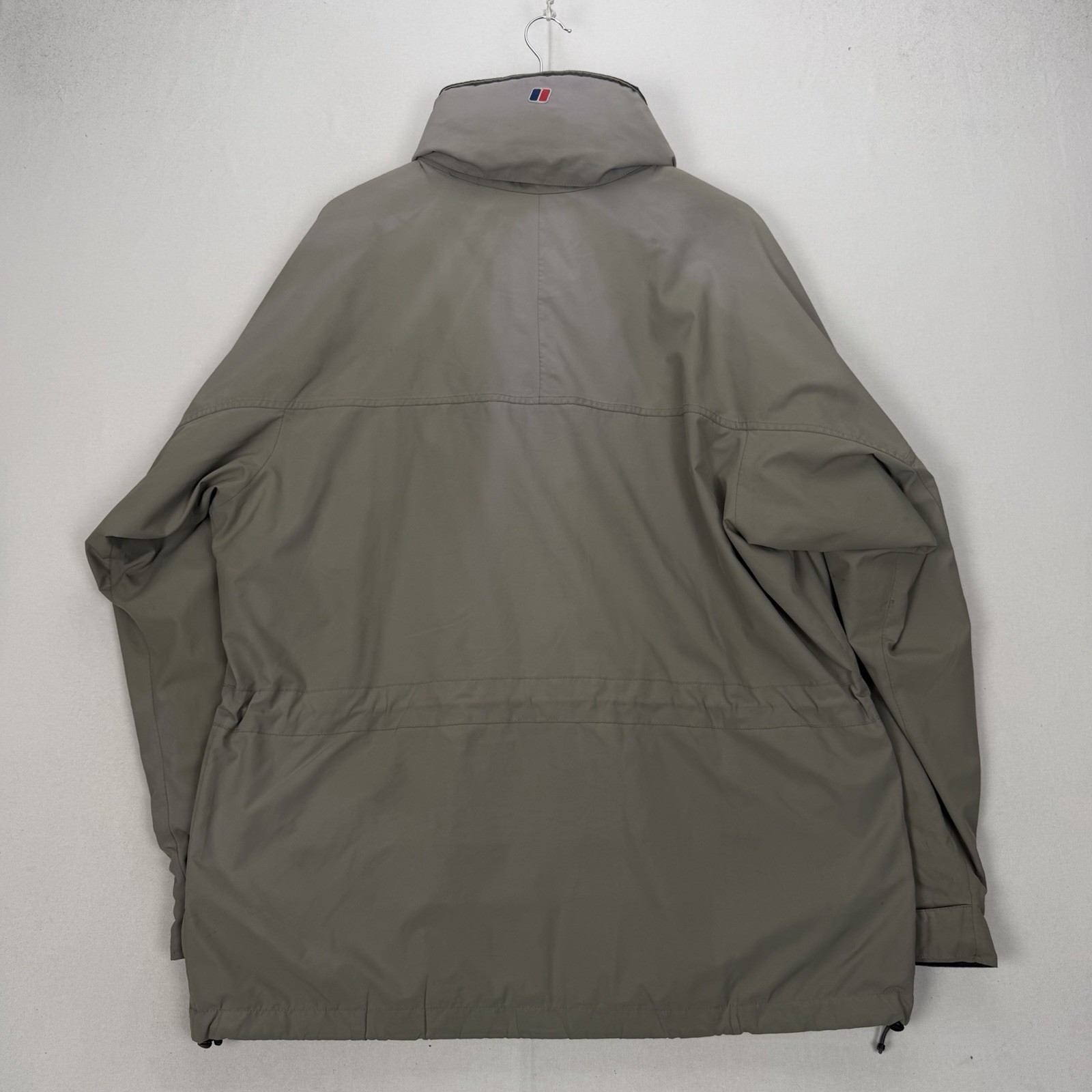 Berghaus Jacket Waterproof Coat Mountain Workwear Field Walking Hooded Large