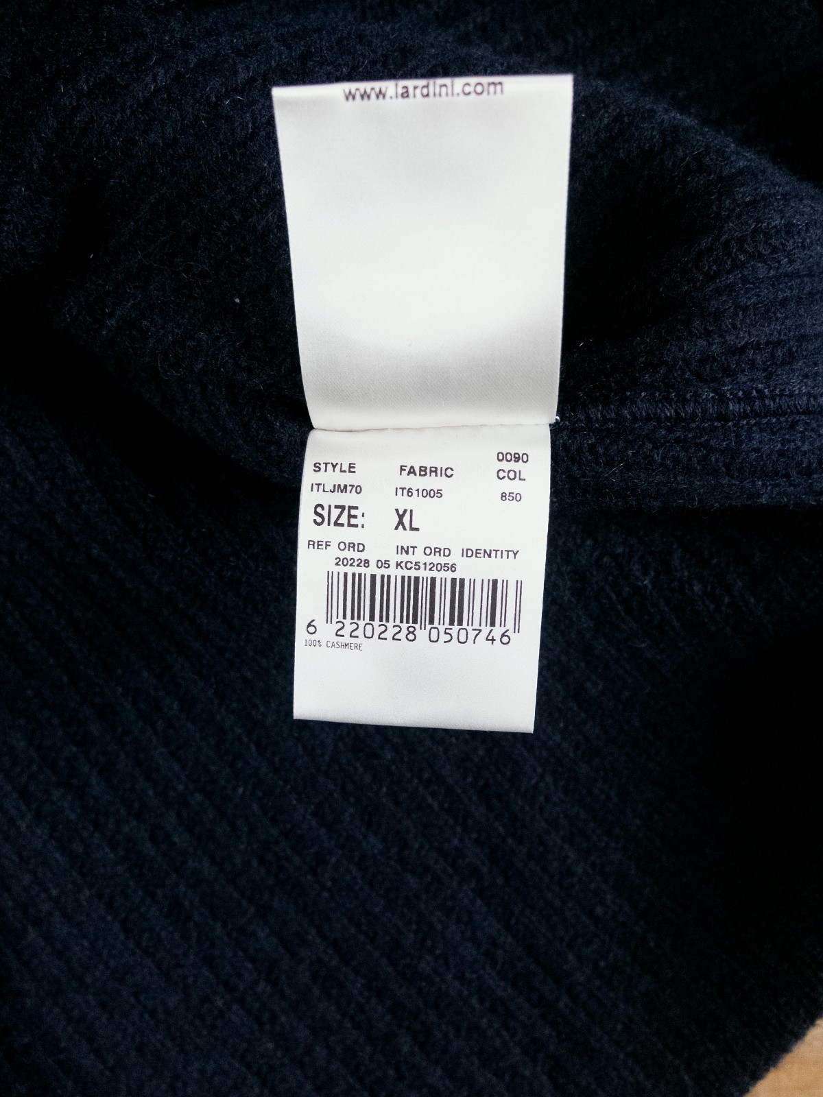 (NO CUSTOMS TAX) LARDINI navy blue chunky sweater jacket Size XL authentic NWT