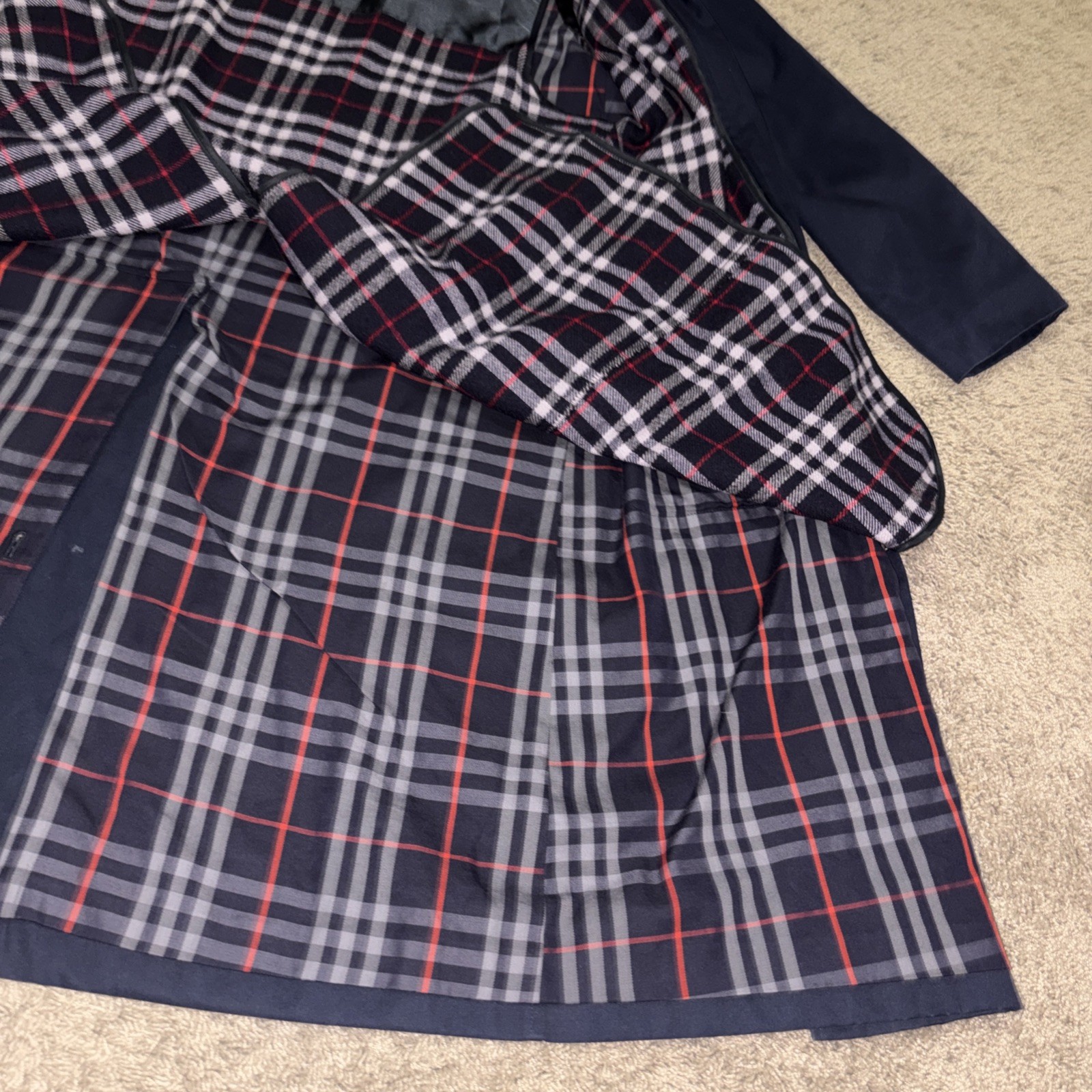 Burberry London Men’s Navy Blue Nova Check Lined Long Trench Coat Size 42R